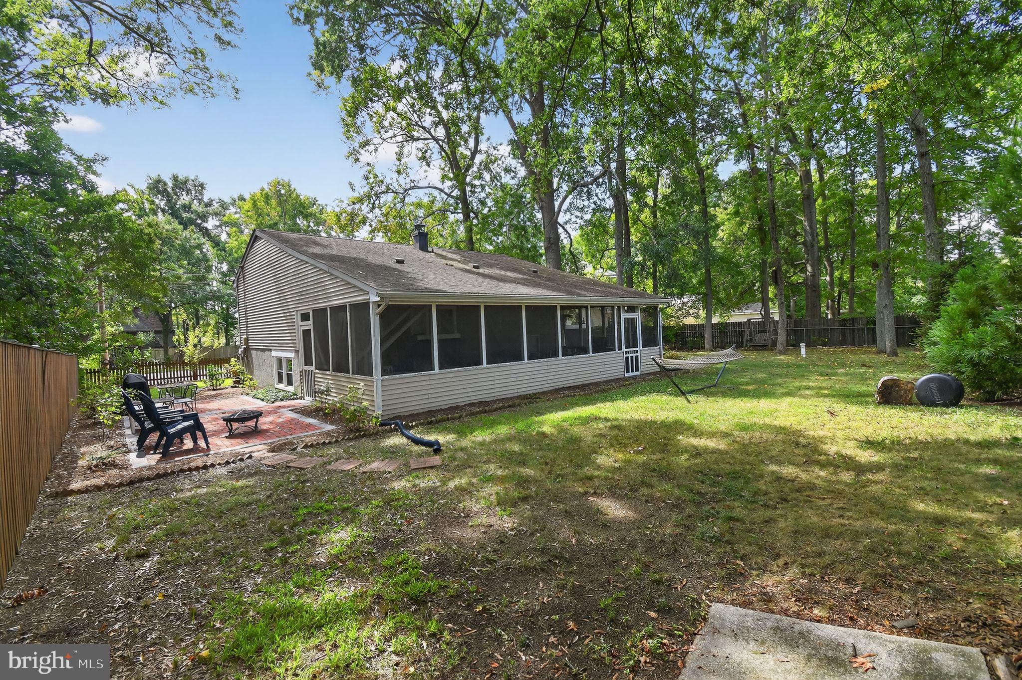 OYSTER HARBOR - Residential Lease