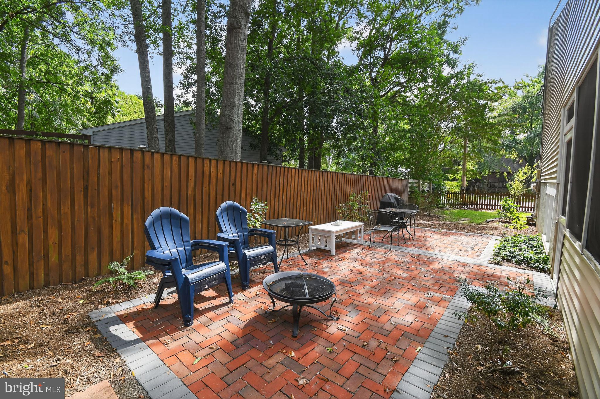 OYSTER HARBOR - Residential Lease