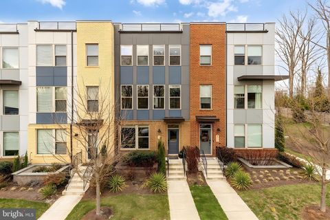 Photo of 5113 Macon Road, ROCKVILLE, MD 20852 (MLS # MDMC2218668)