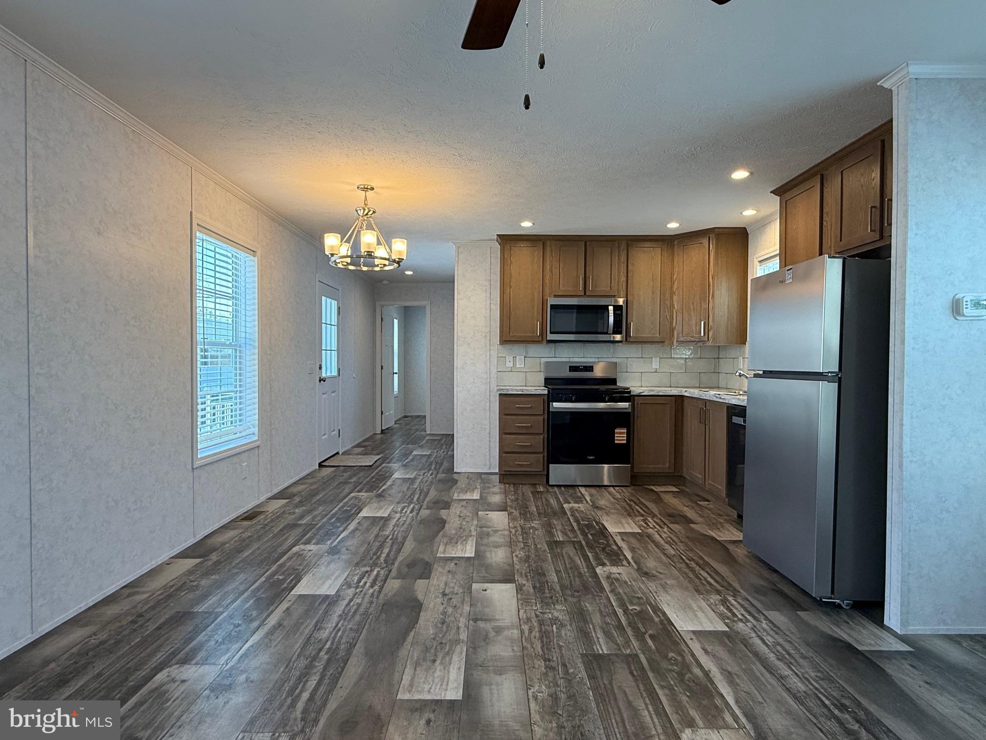 MOCKINGBIRD COMM - Residential