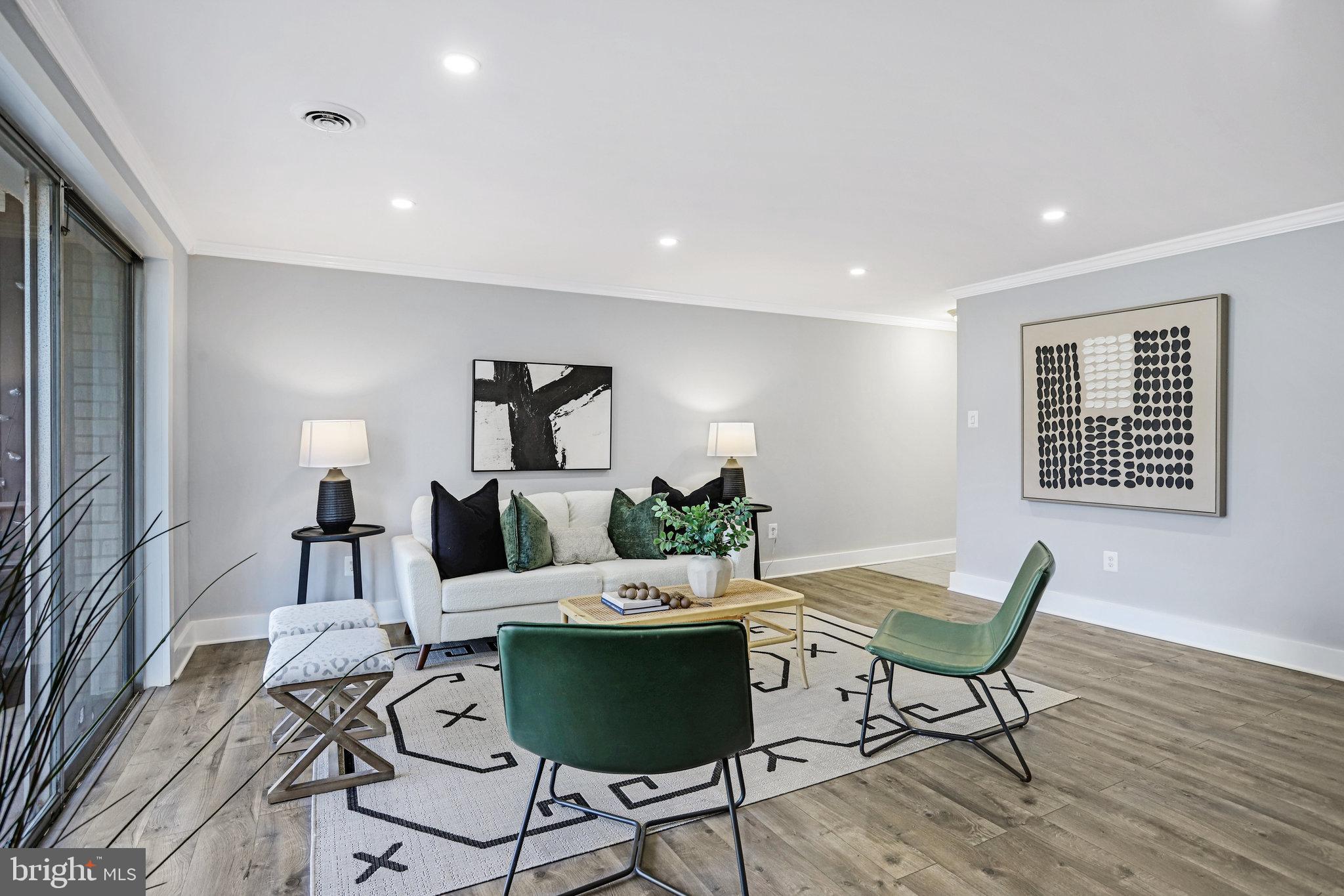 10200 ROCKVILLE PIKE 201