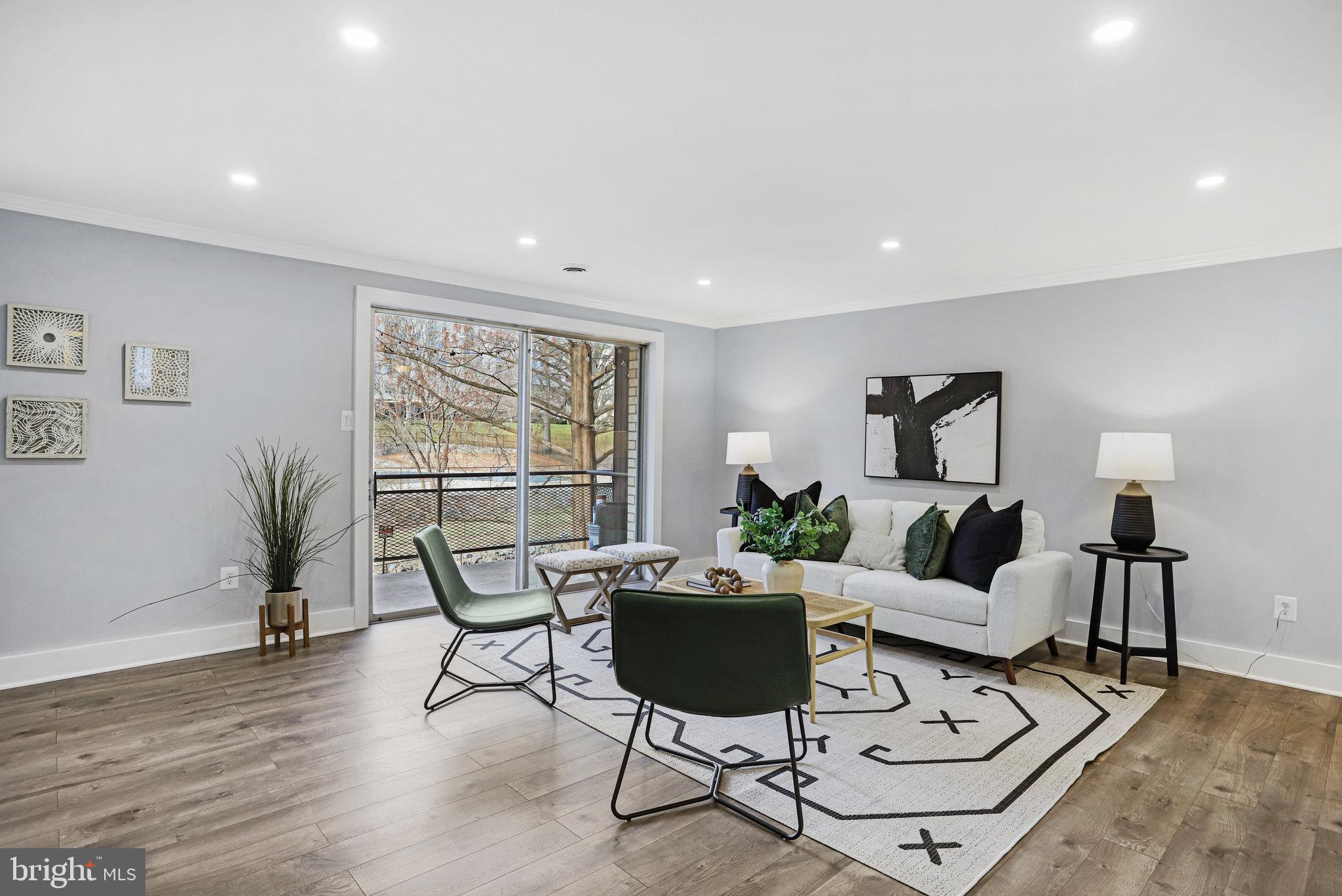 10200 ROCKVILLE PIKE 201