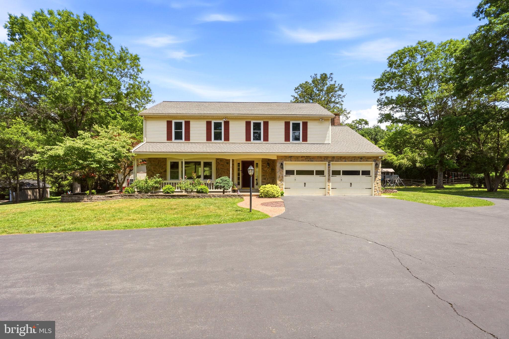 194 MEADOW GLEN LANE