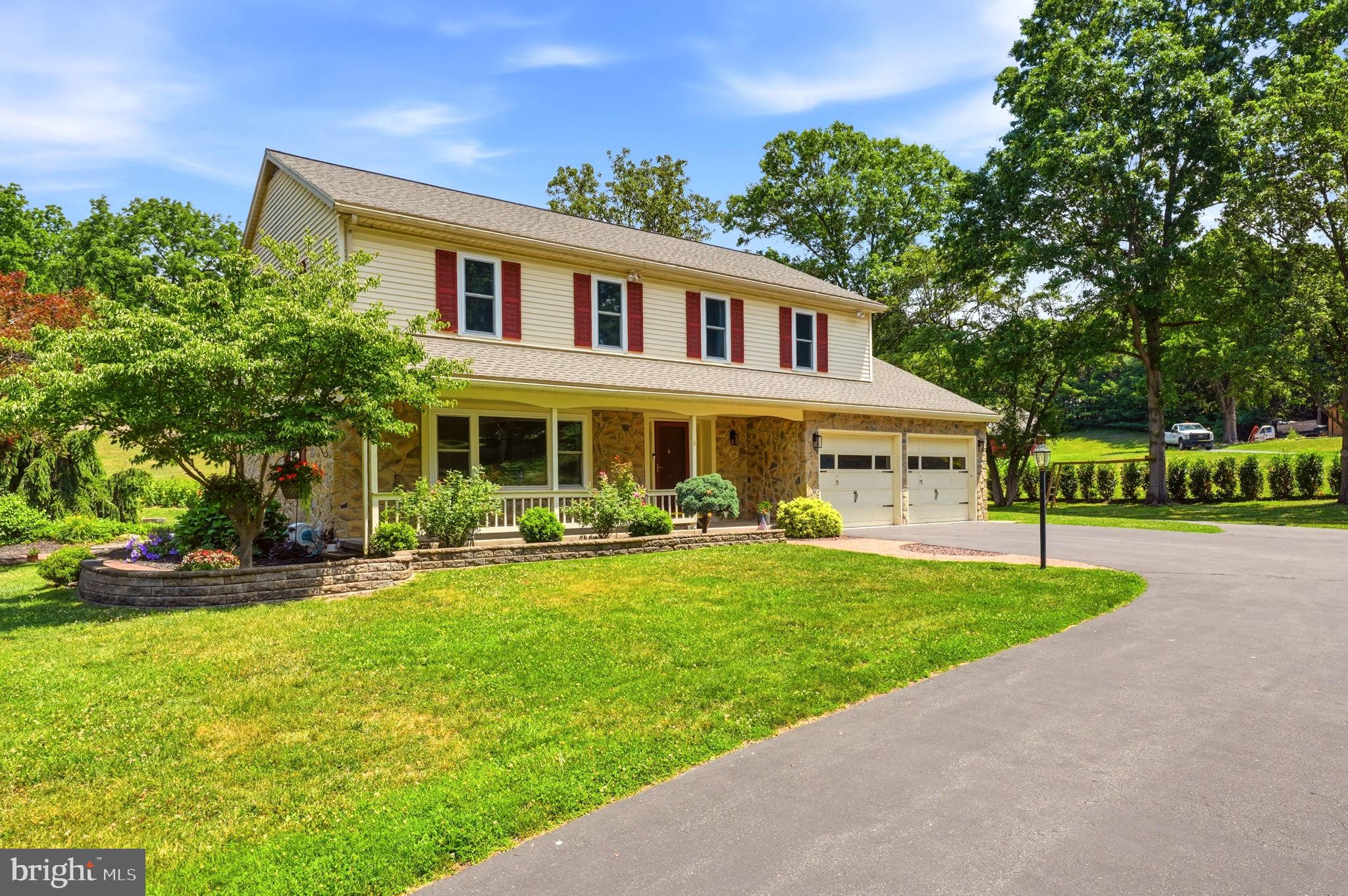 194 MEADOW GLEN LANE