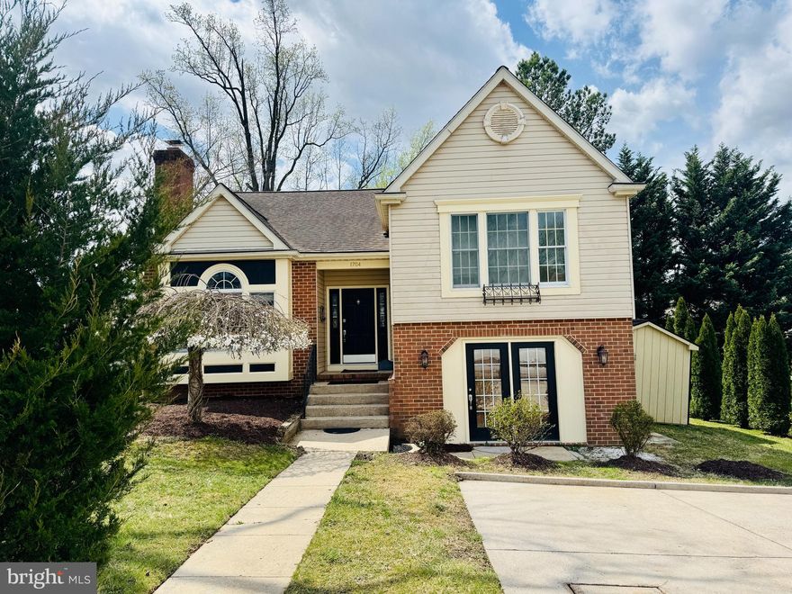 Well maintained split-foyer Model Home located in Forest Hill. It has 4 bedrooms, 2 full bathrooms and a half bathroom. The living room and the dining area features vaulted ceiling welcomes a lot of sunshine, and the fireplaces warms you up and keep you cozy in the winter time. Upgraded kitchen with brand new appliances and granite countertop. The finished lower level complete witha full bathroom, the 3rd and 4th bedrooms, and a family recreation room leading to a walkout door. It is very convenient to shopping, dining and to many major routes.