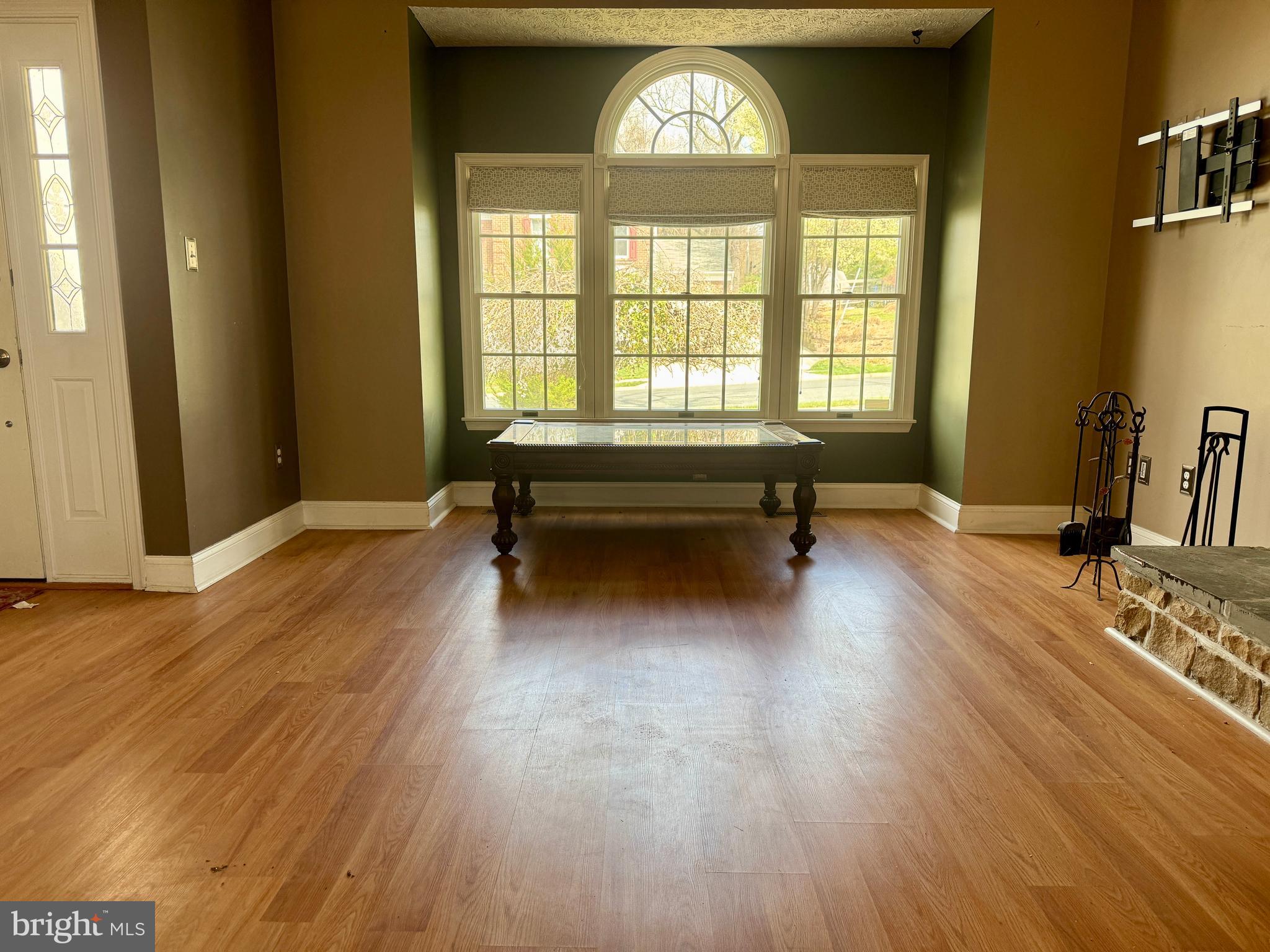 DURHAM MANOR - Residential