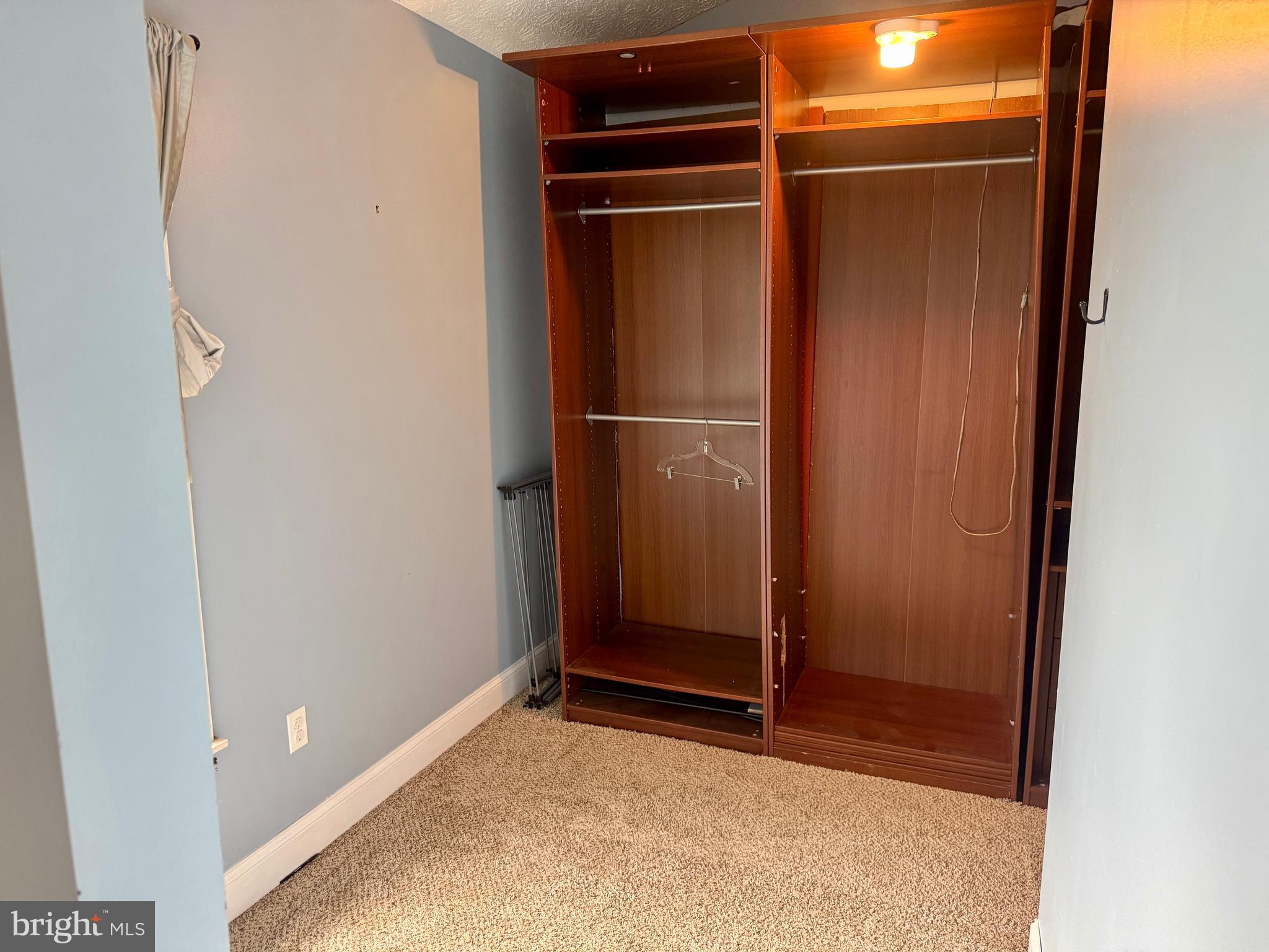 DURHAM MANOR - Residential