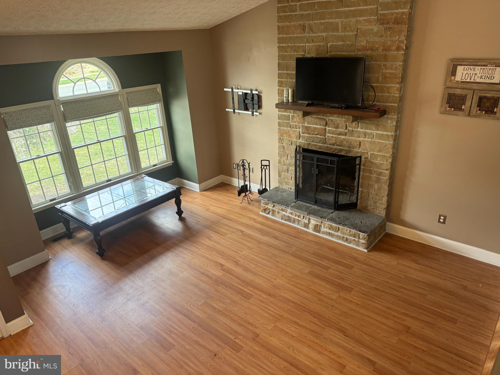 DURHAM MANOR - Residential