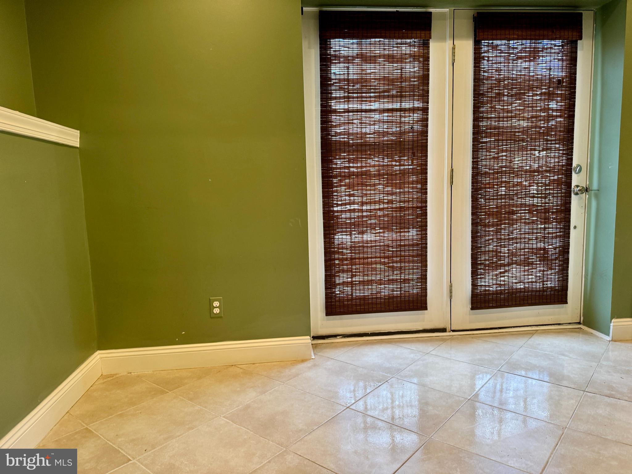 DURHAM MANOR - Residential