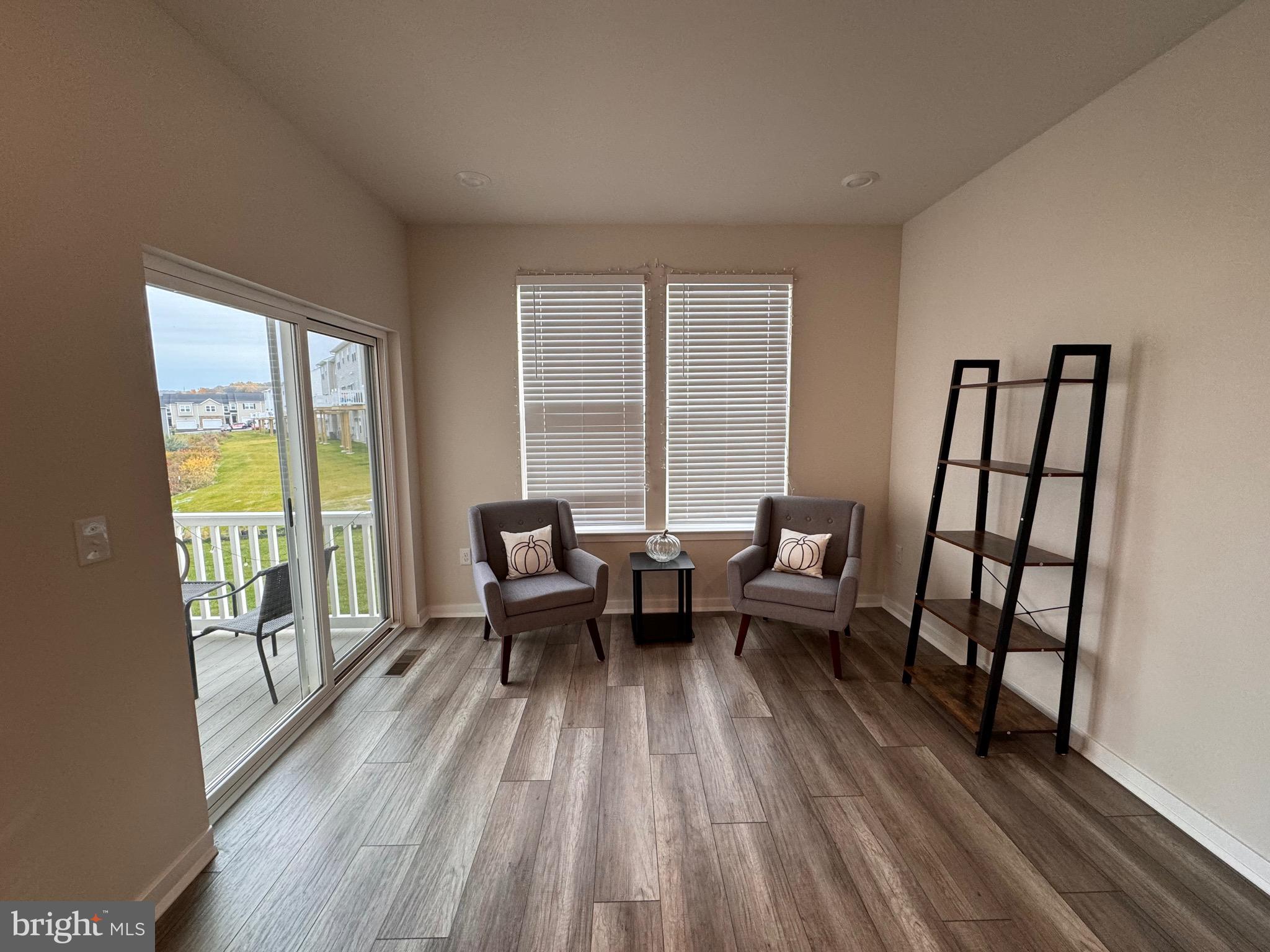 BROOKSIDE COURT AT UPPER SAUCON - Residential Lease