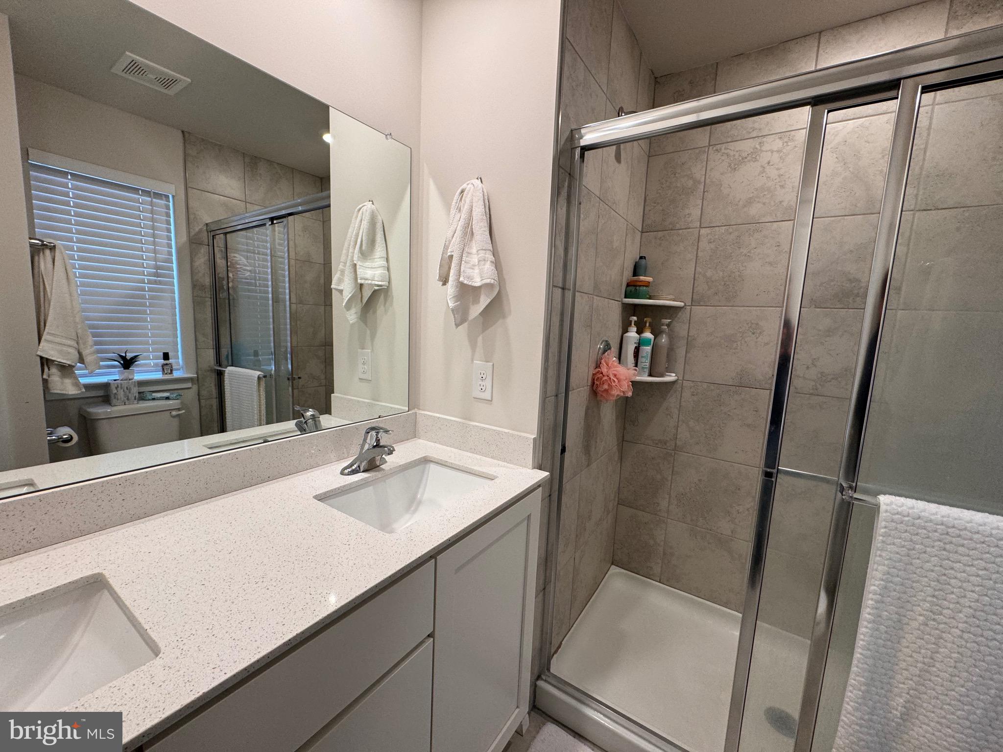 BROOKSIDE COURT AT UPPER SAUCON - Residential Lease