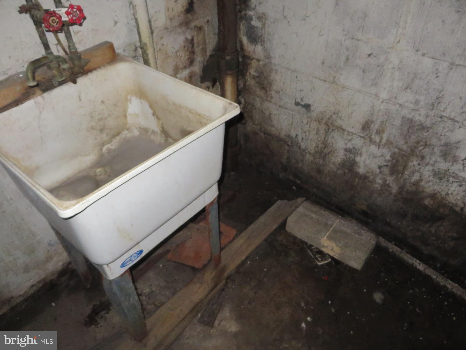 FOREST HEIGHTS - Residential