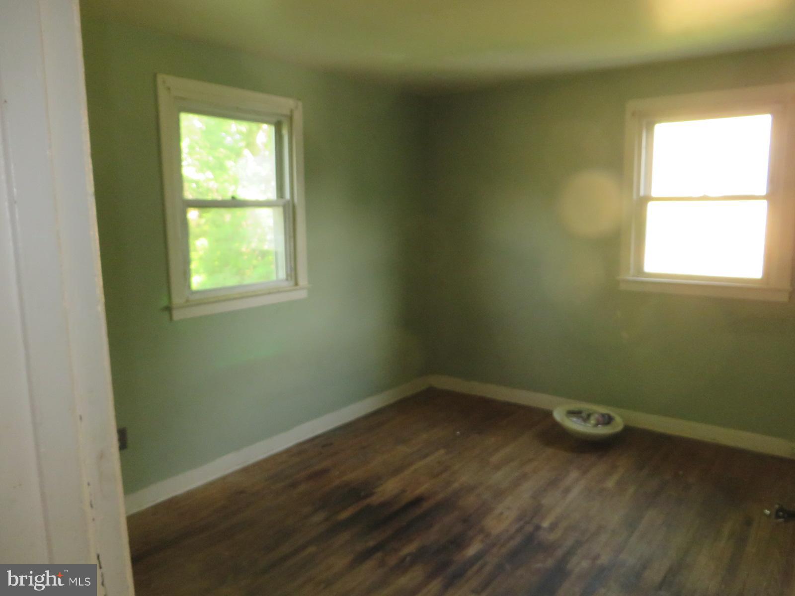 FOREST HEIGHTS - Residential