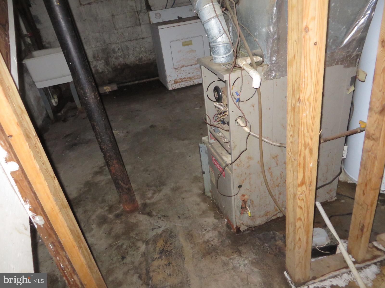 FOREST HEIGHTS - Residential