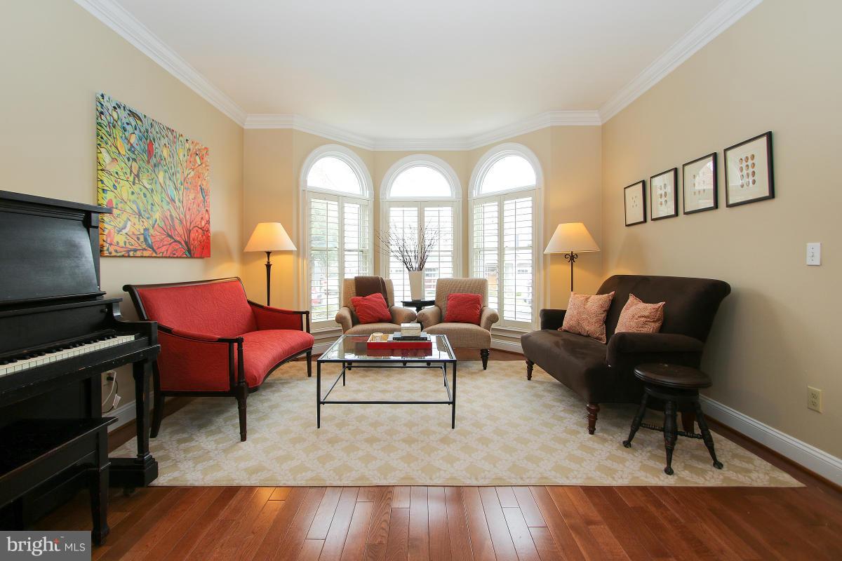 ALTA VISTA - Residential