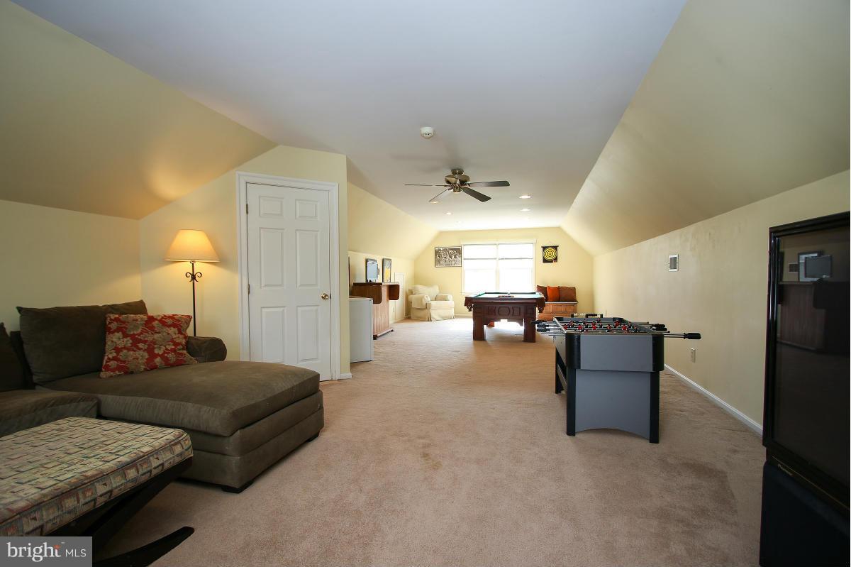 ALTA VISTA - Residential