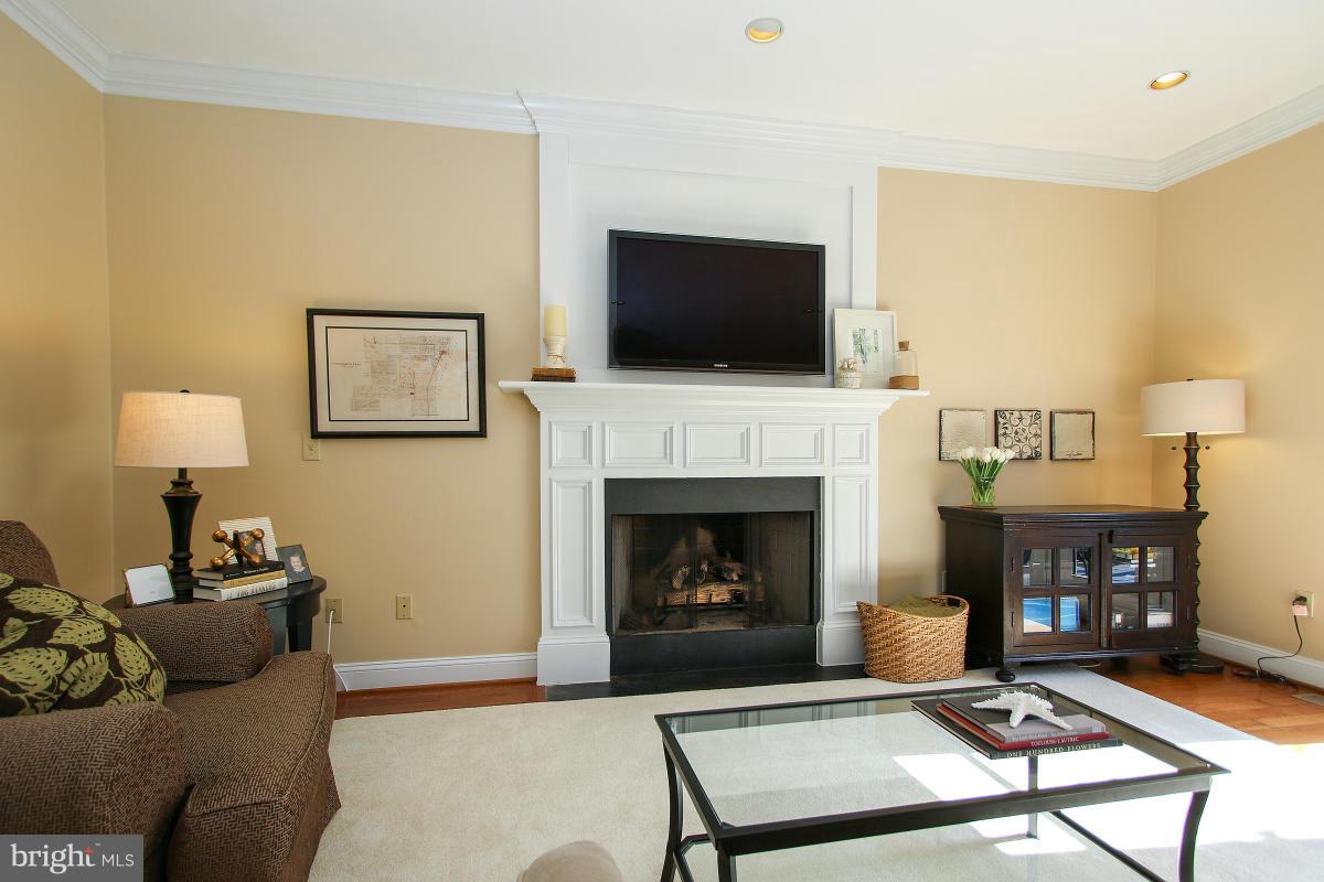 ALTA VISTA - Residential