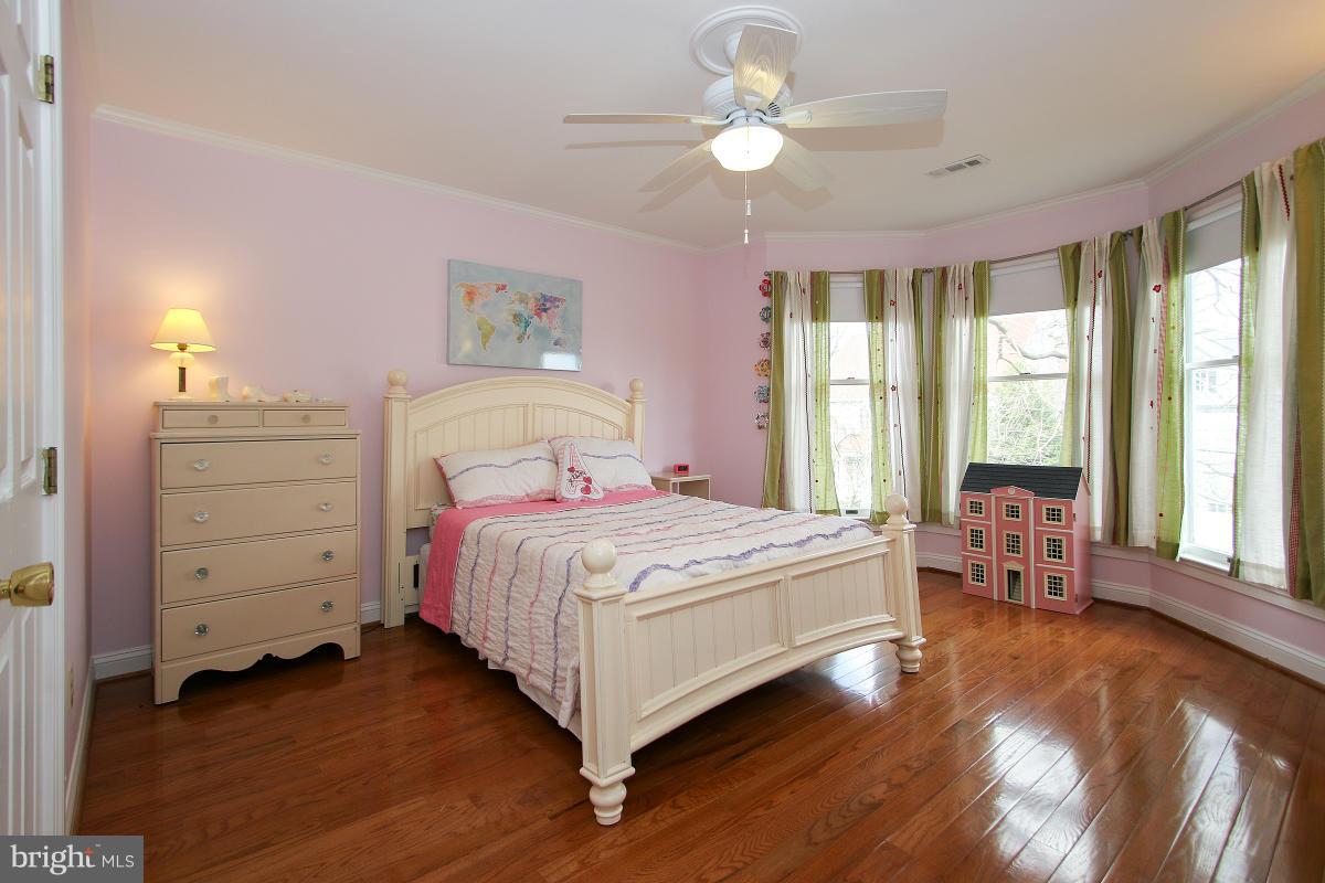 ALTA VISTA - Residential