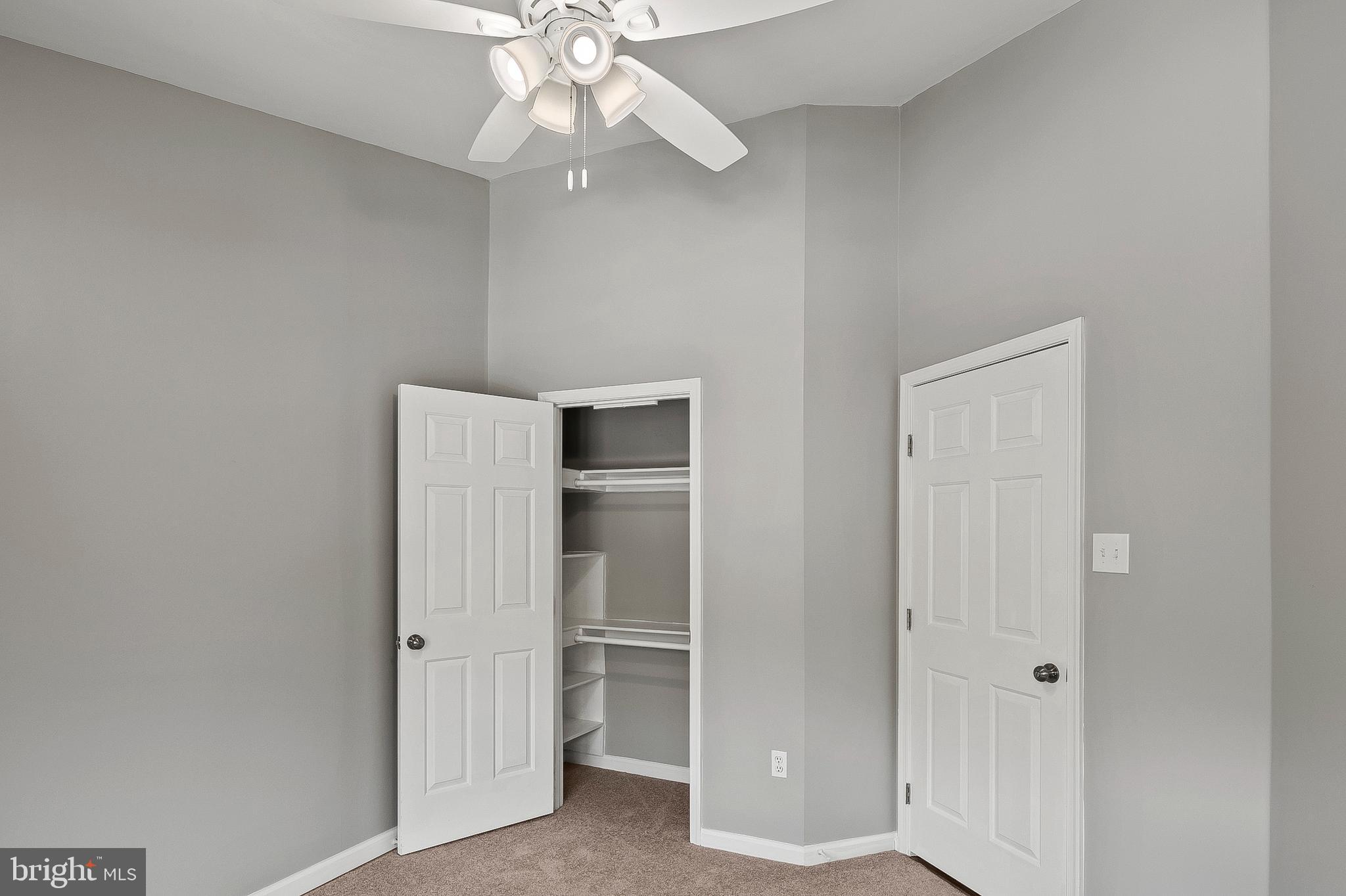 NEWTOWN - Residential