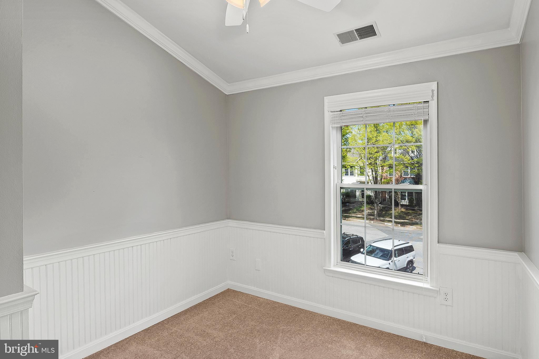 NEWTOWN - Residential