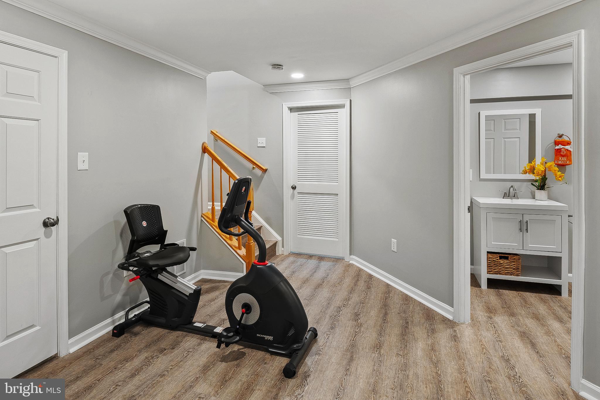 NEWTOWN - Residential