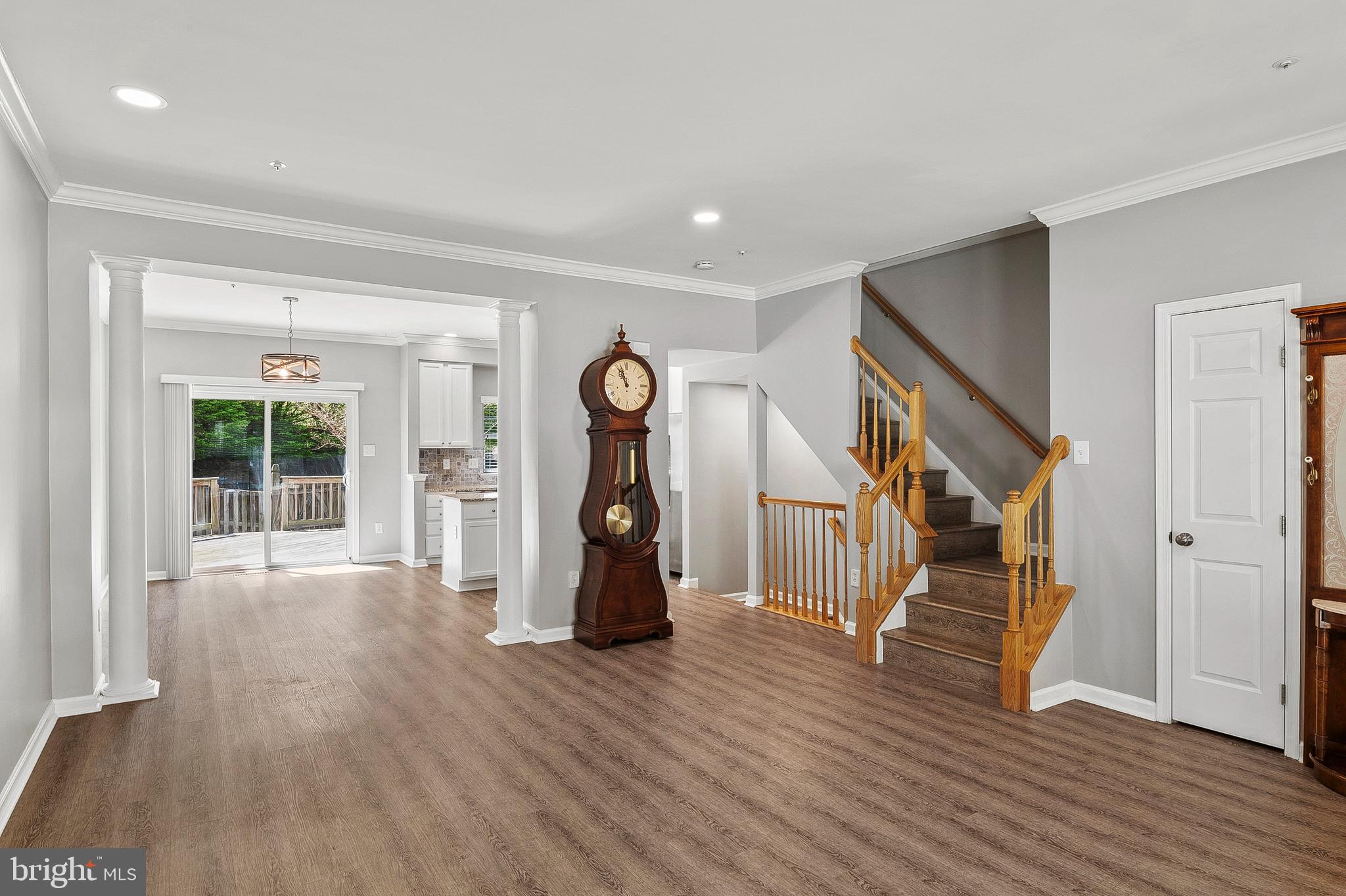 NEWTOWN - Residential