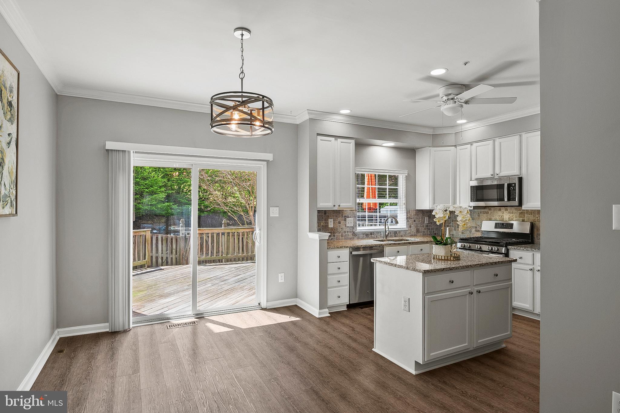 NEWTOWN - Residential