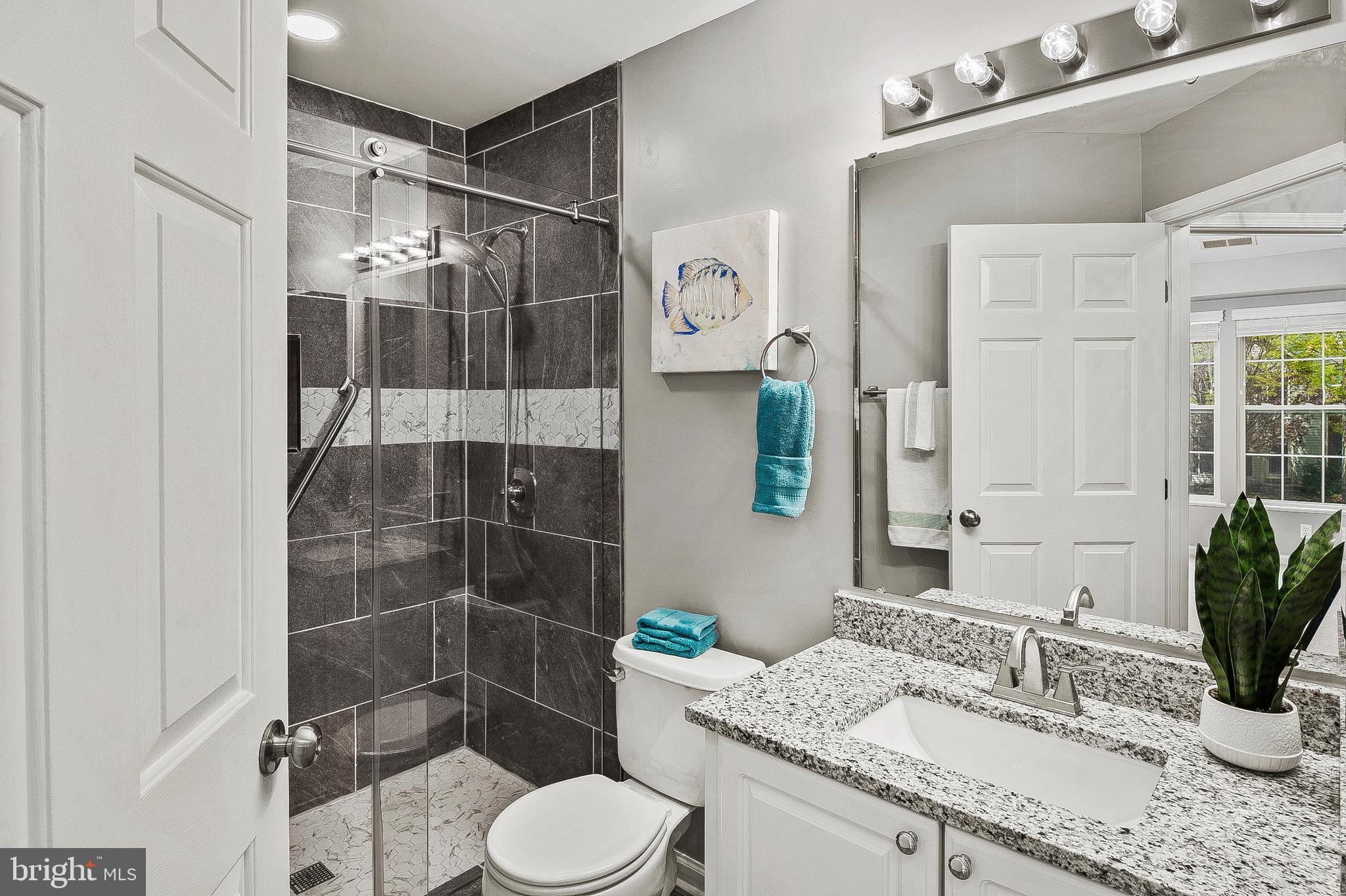 NEWTOWN - Residential