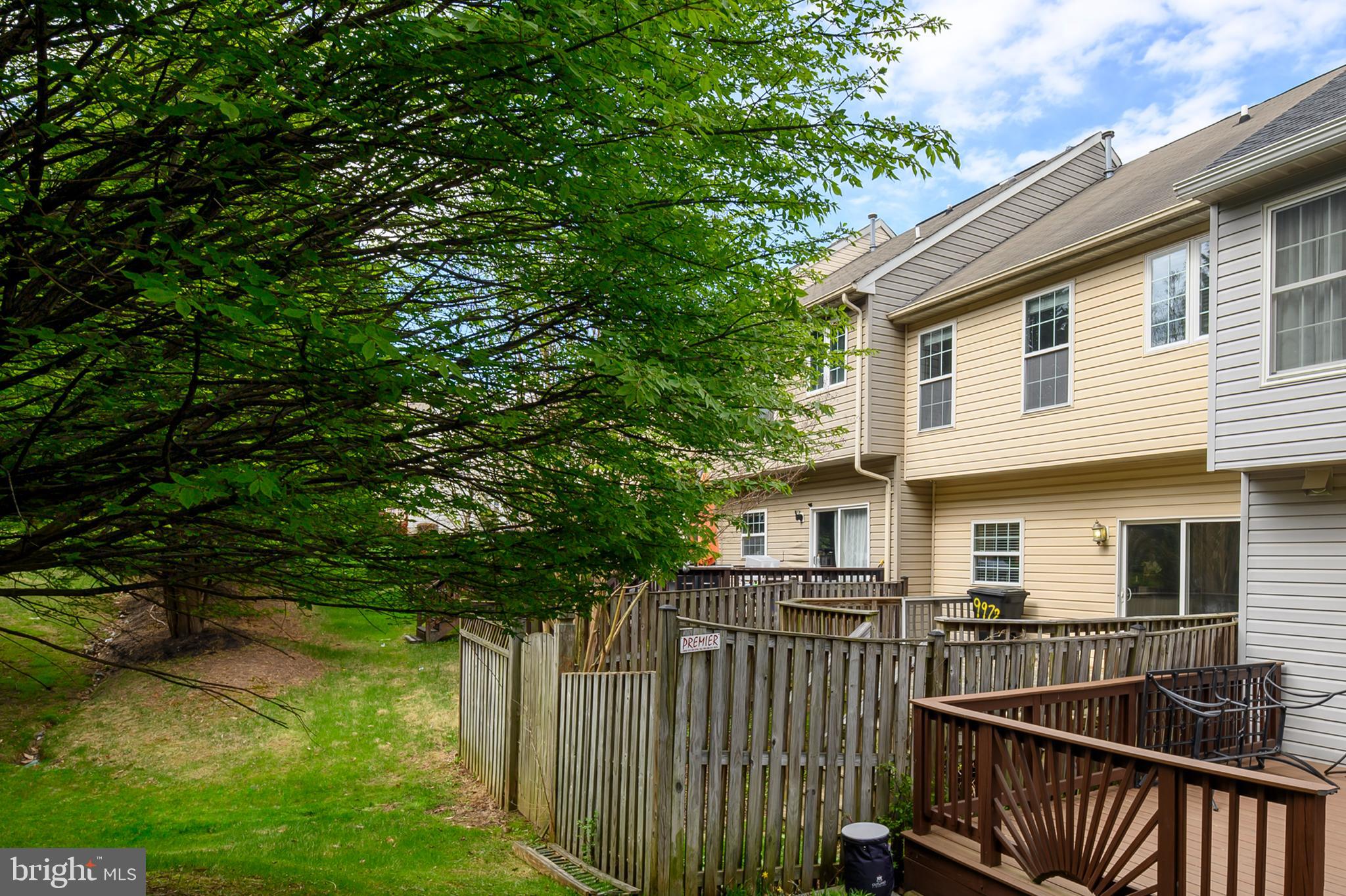 NEWTOWN - Residential