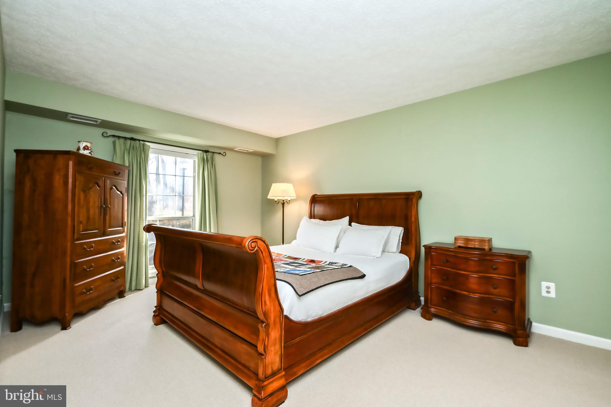 WILLOW POINT - Residential