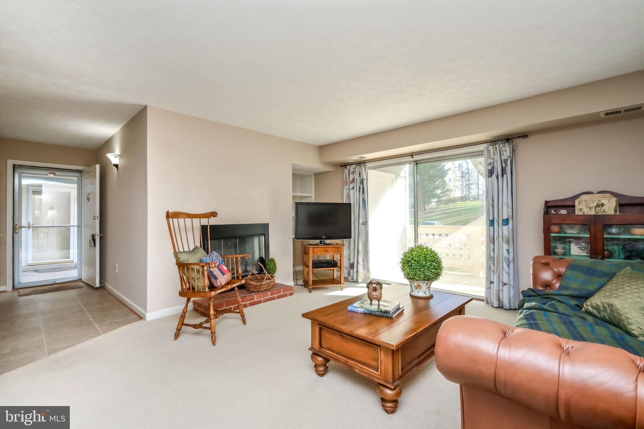 WILLOW POINT - Residential