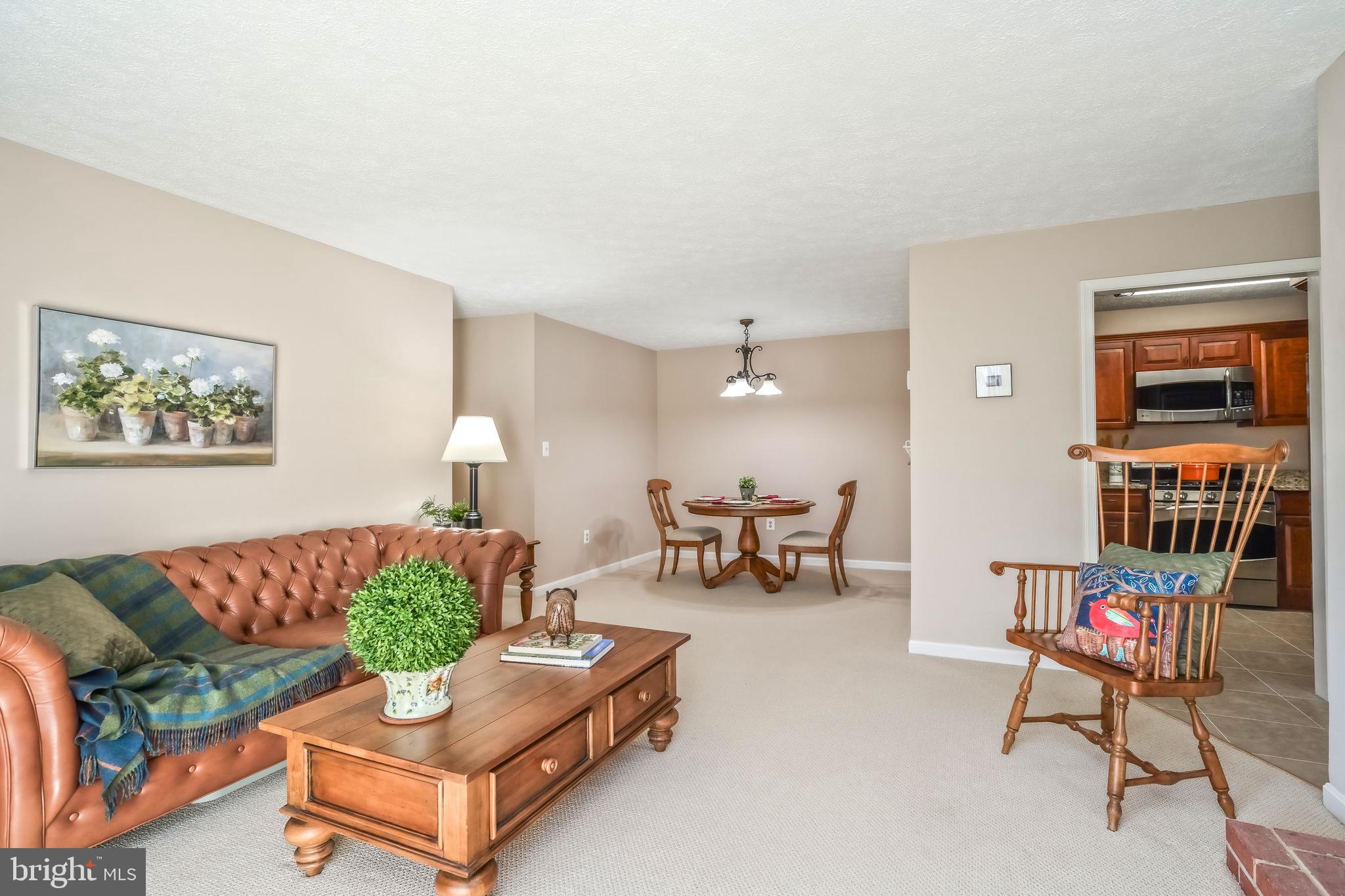 WILLOW POINT - Residential