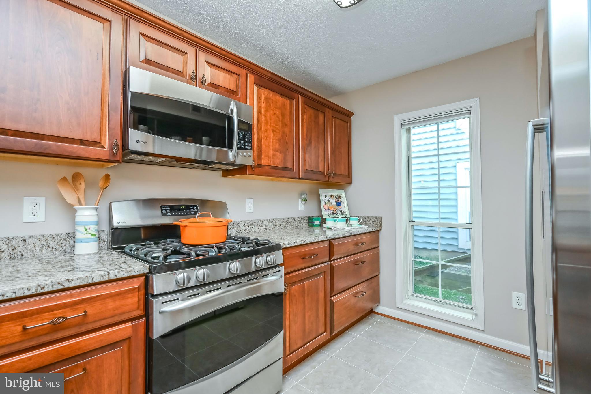WILLOW POINT - Residential