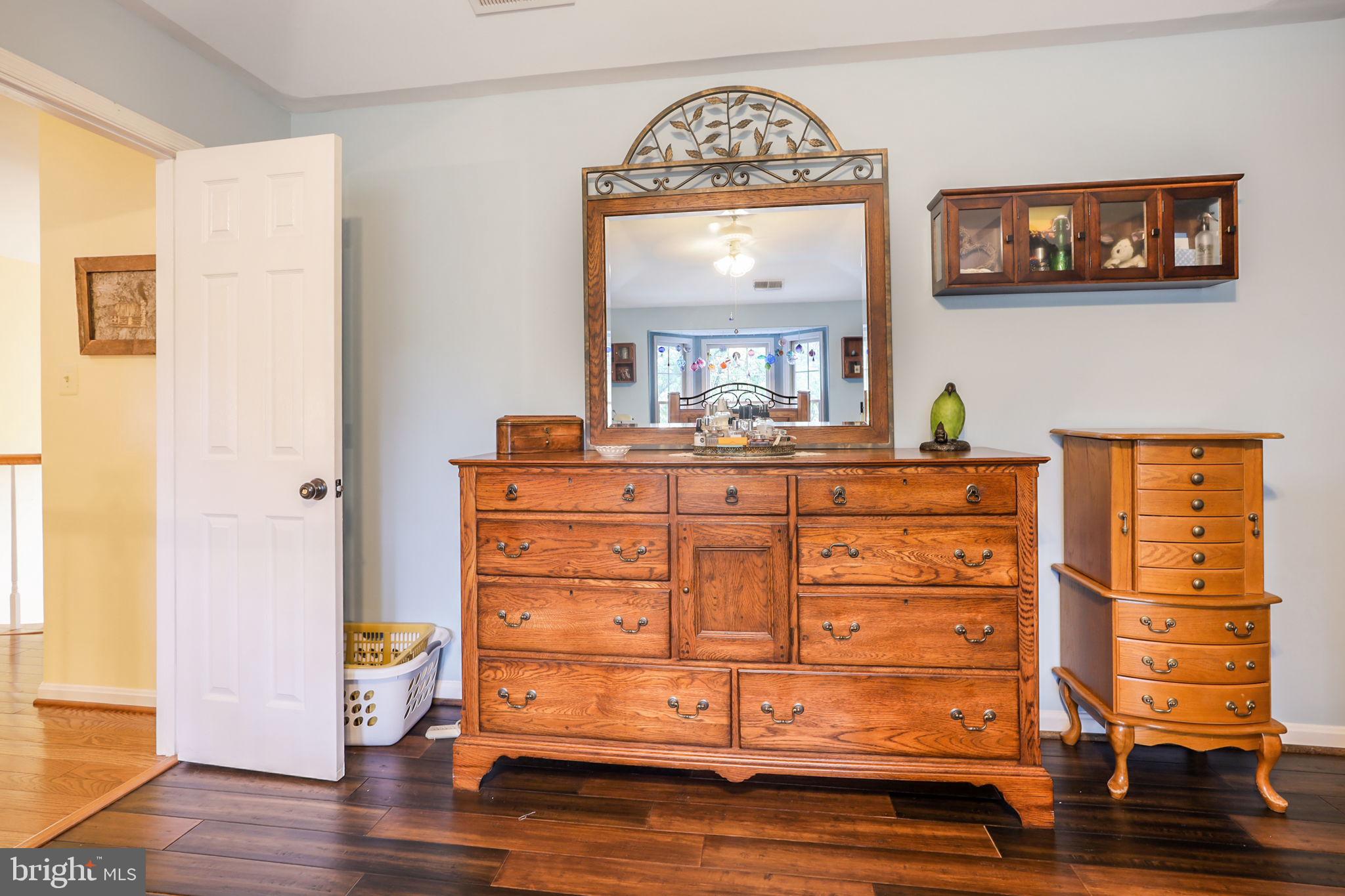 WELLINGTON - Residential