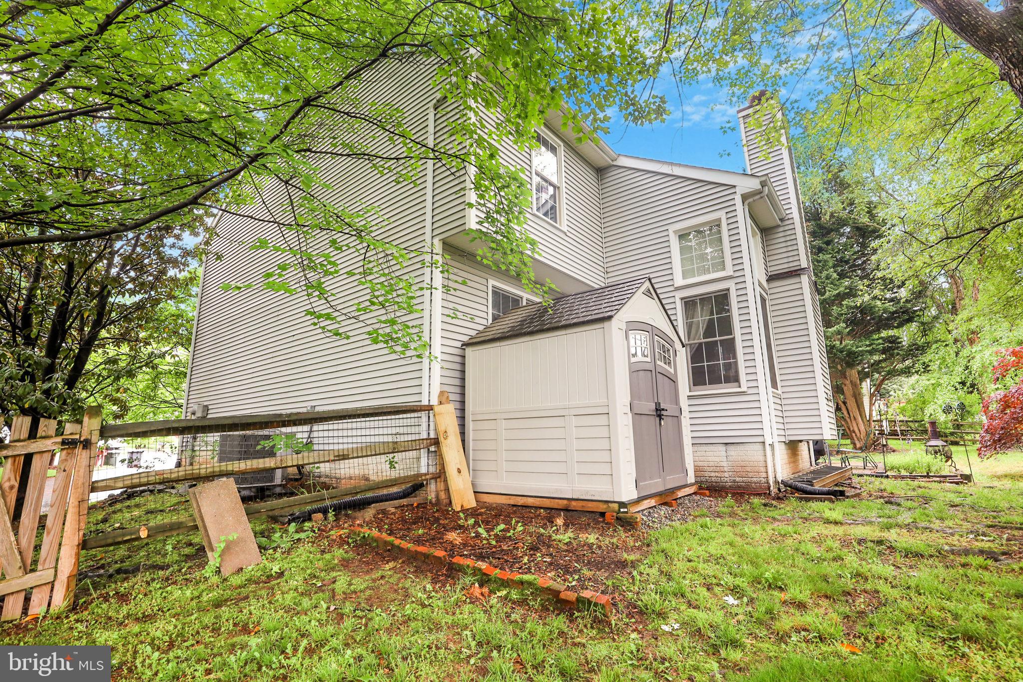 WELLINGTON - Residential