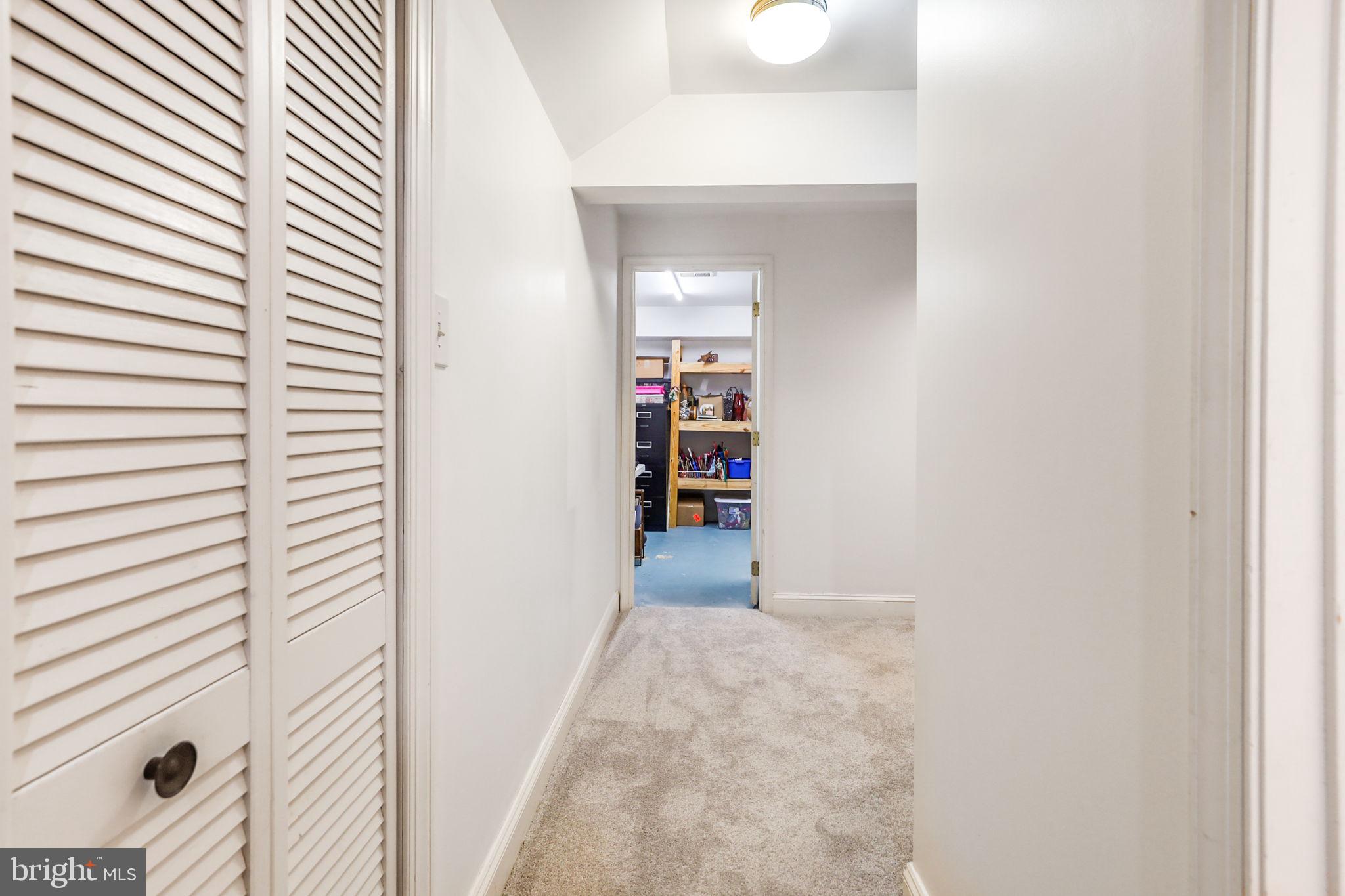 WELLINGTON - Residential