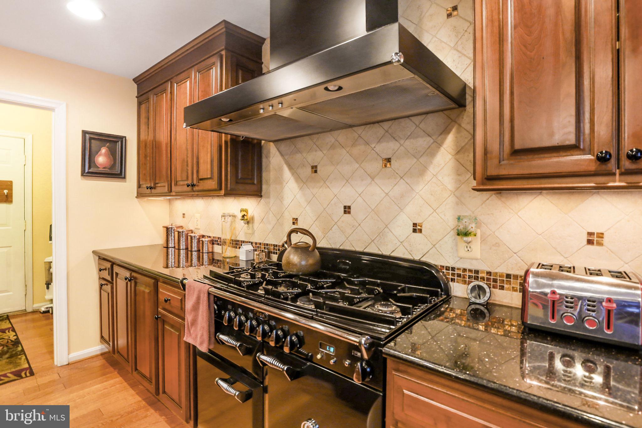 WELLINGTON - Residential