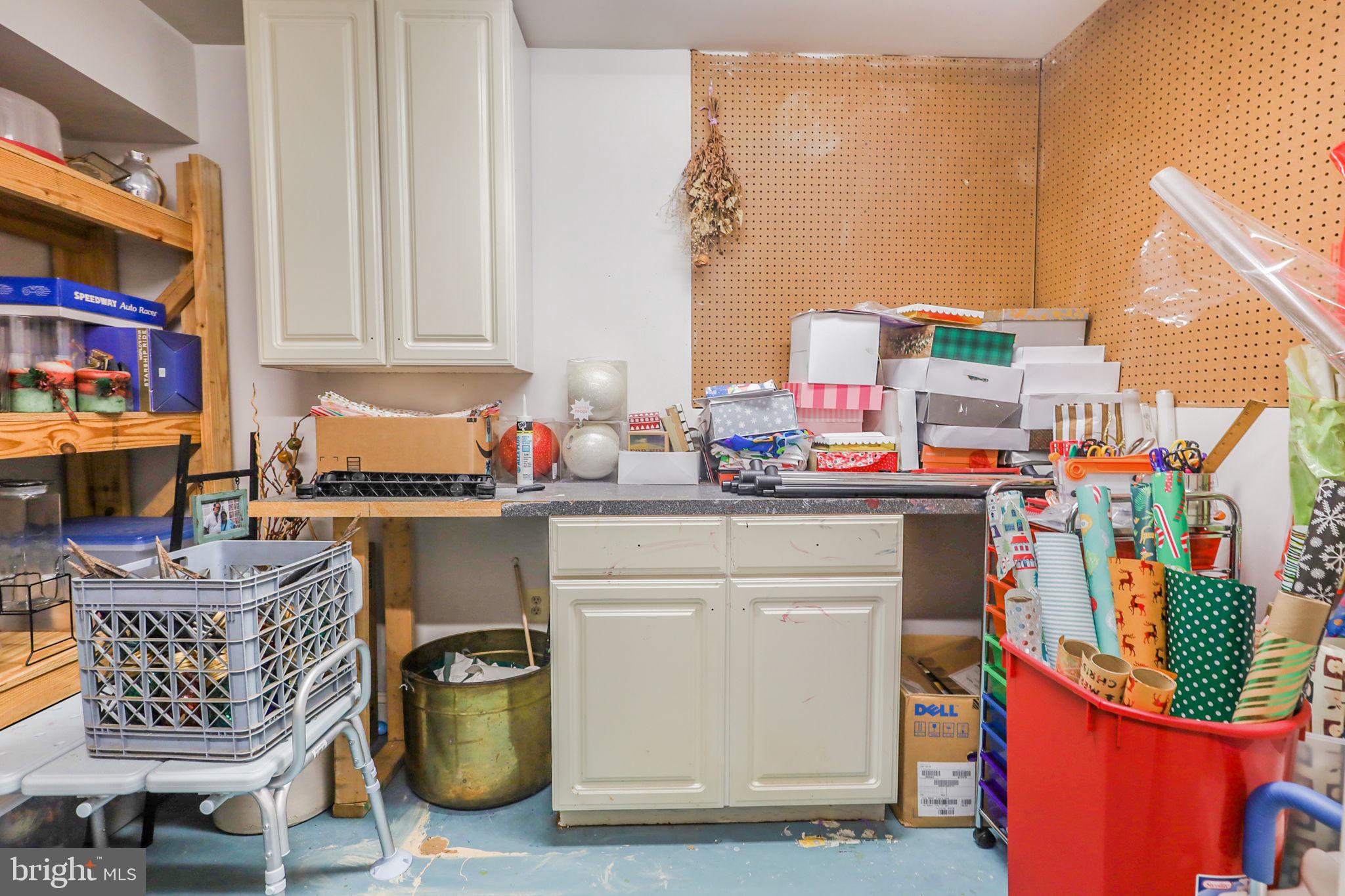 WELLINGTON - Residential