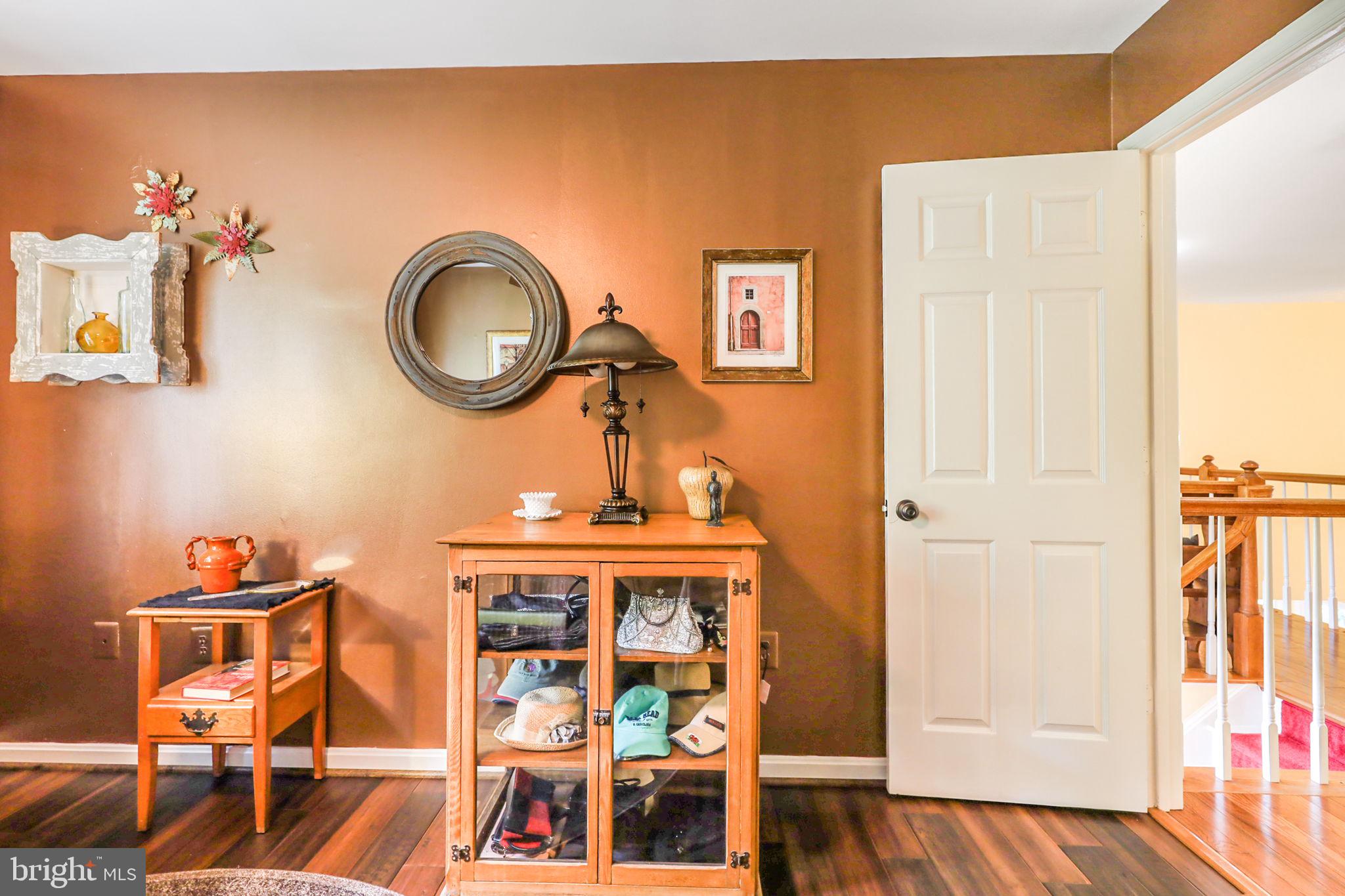 WELLINGTON - Residential