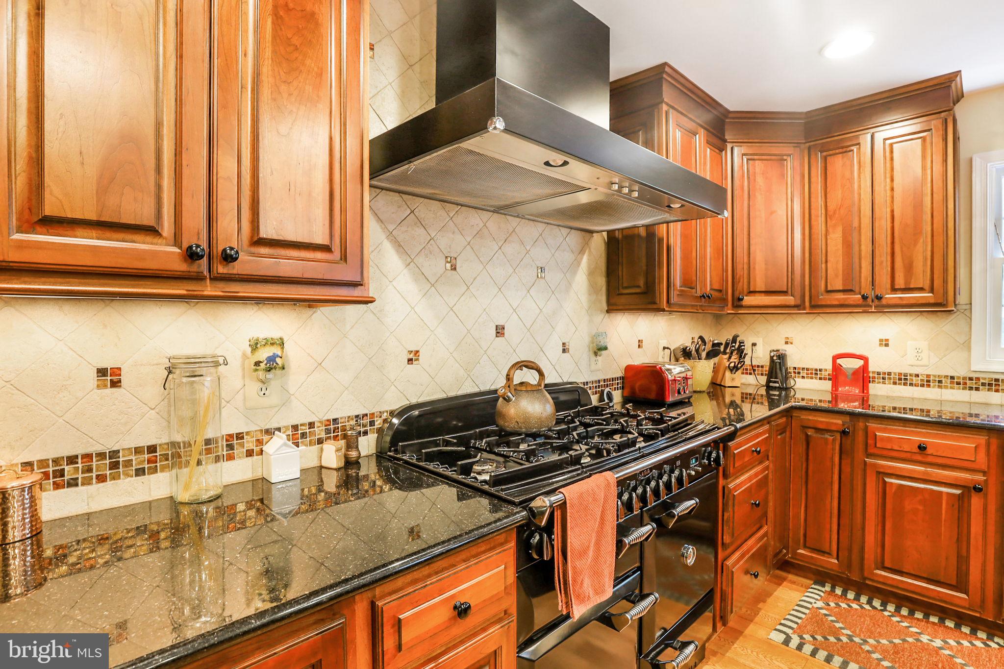 WELLINGTON - Residential