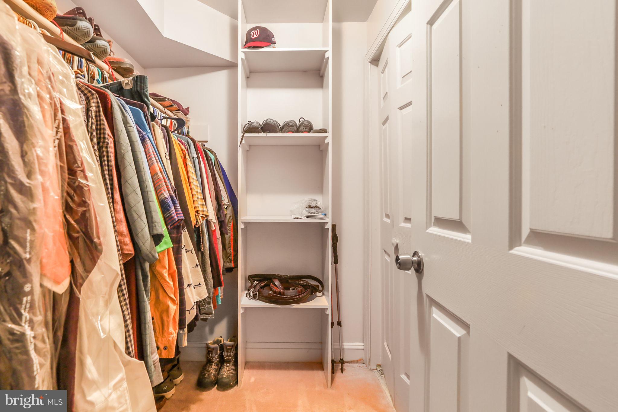 WELLINGTON - Residential