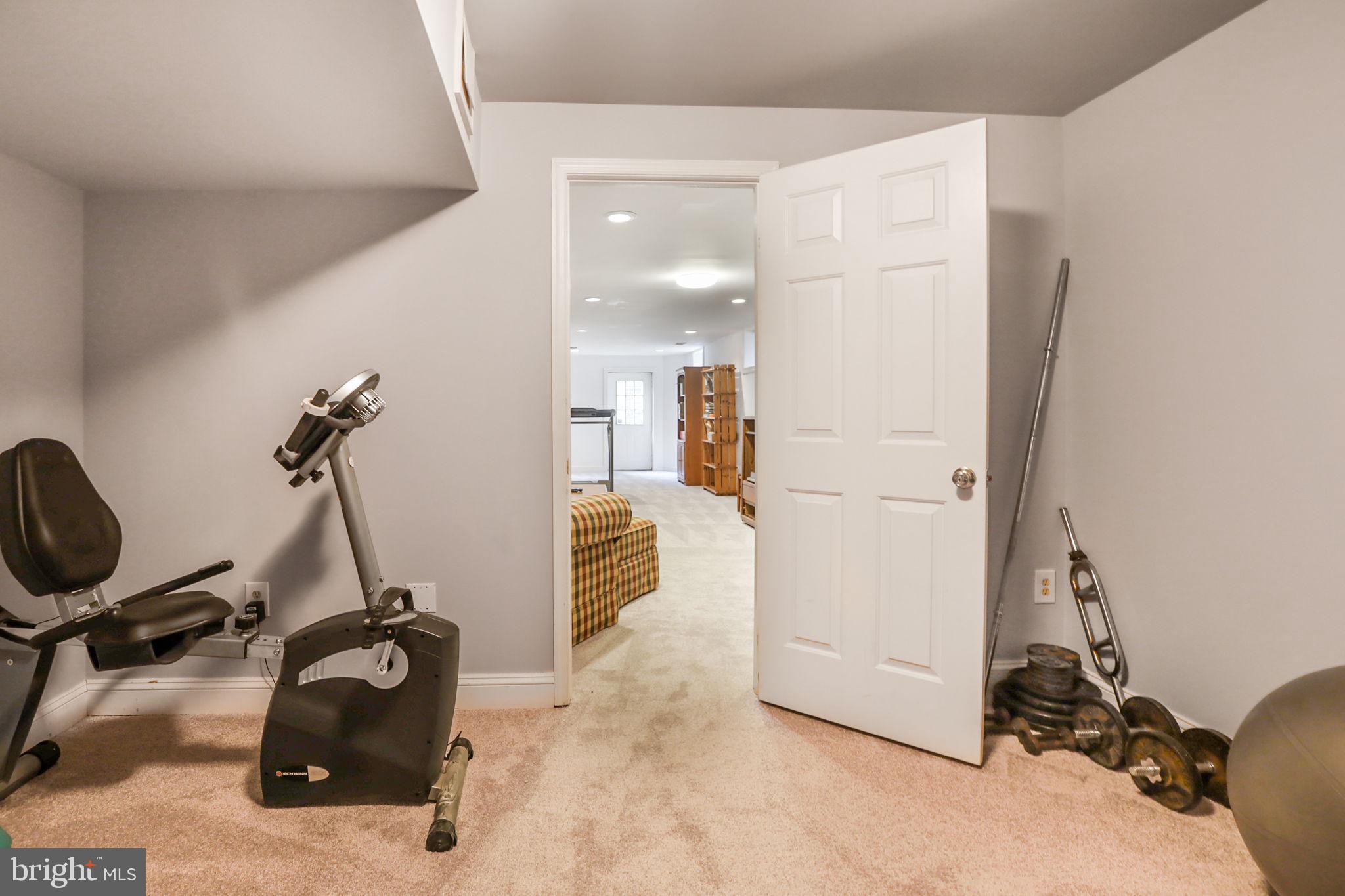 WELLINGTON - Residential