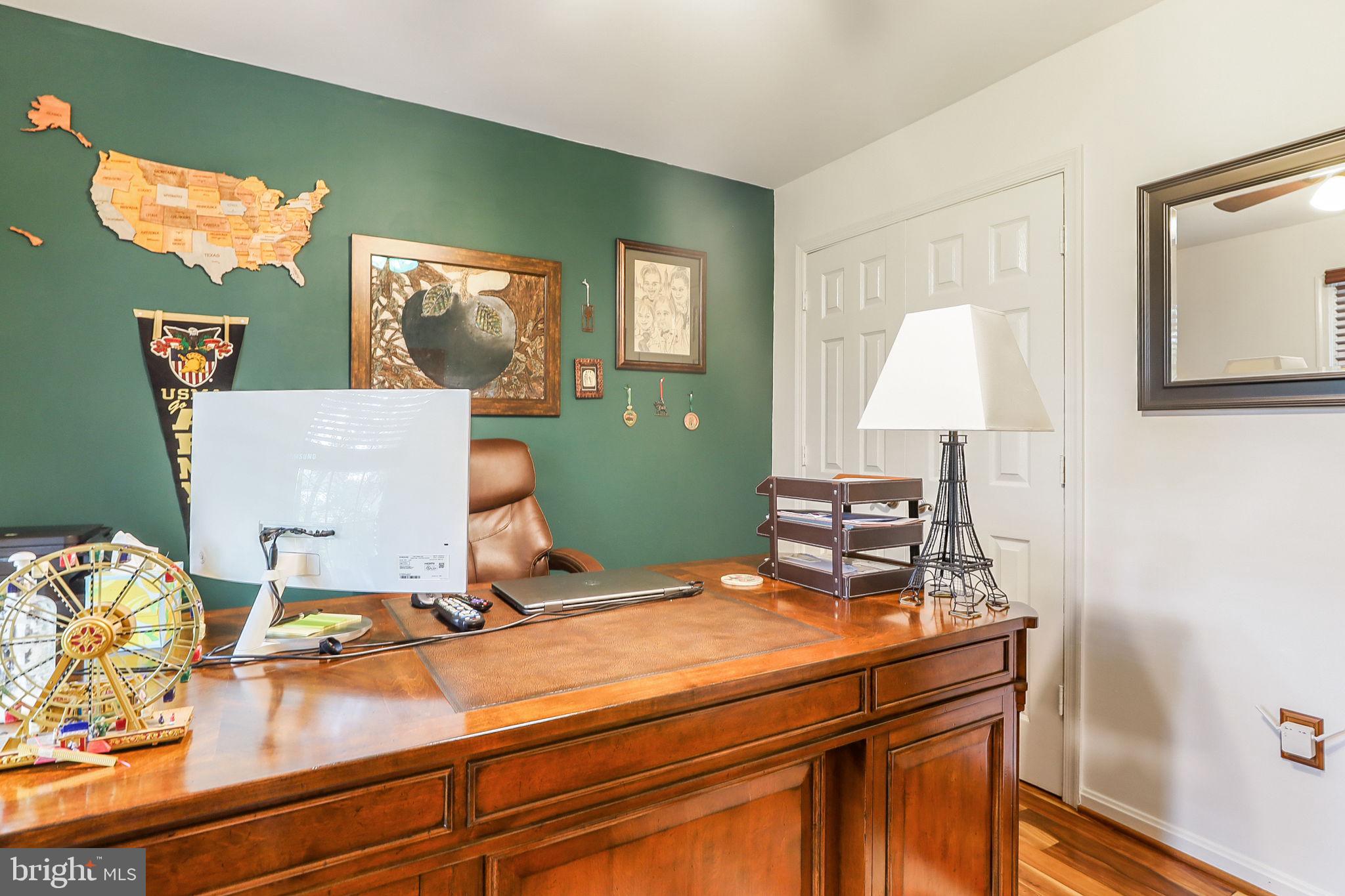 WELLINGTON - Residential