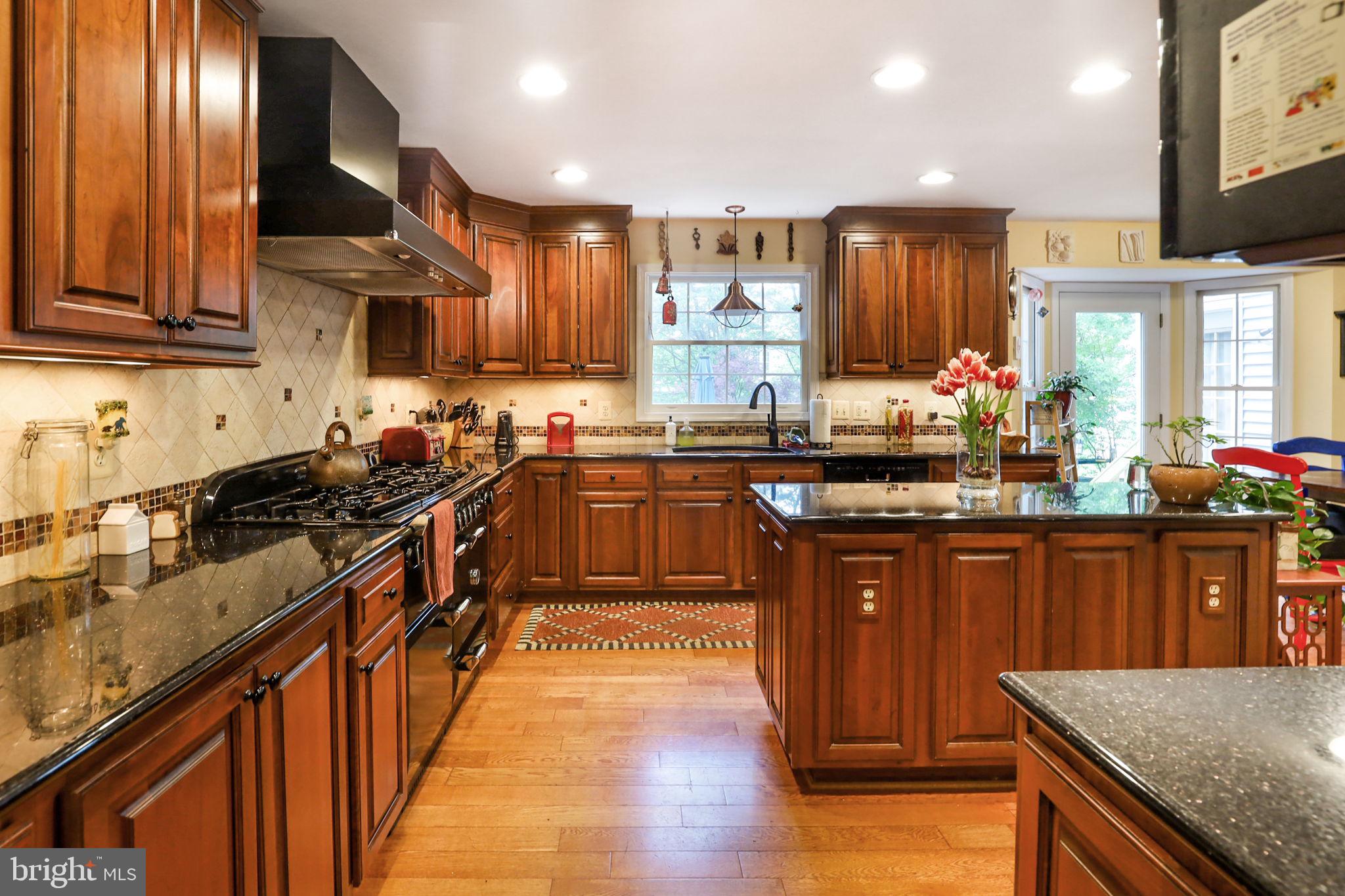 WELLINGTON - Residential