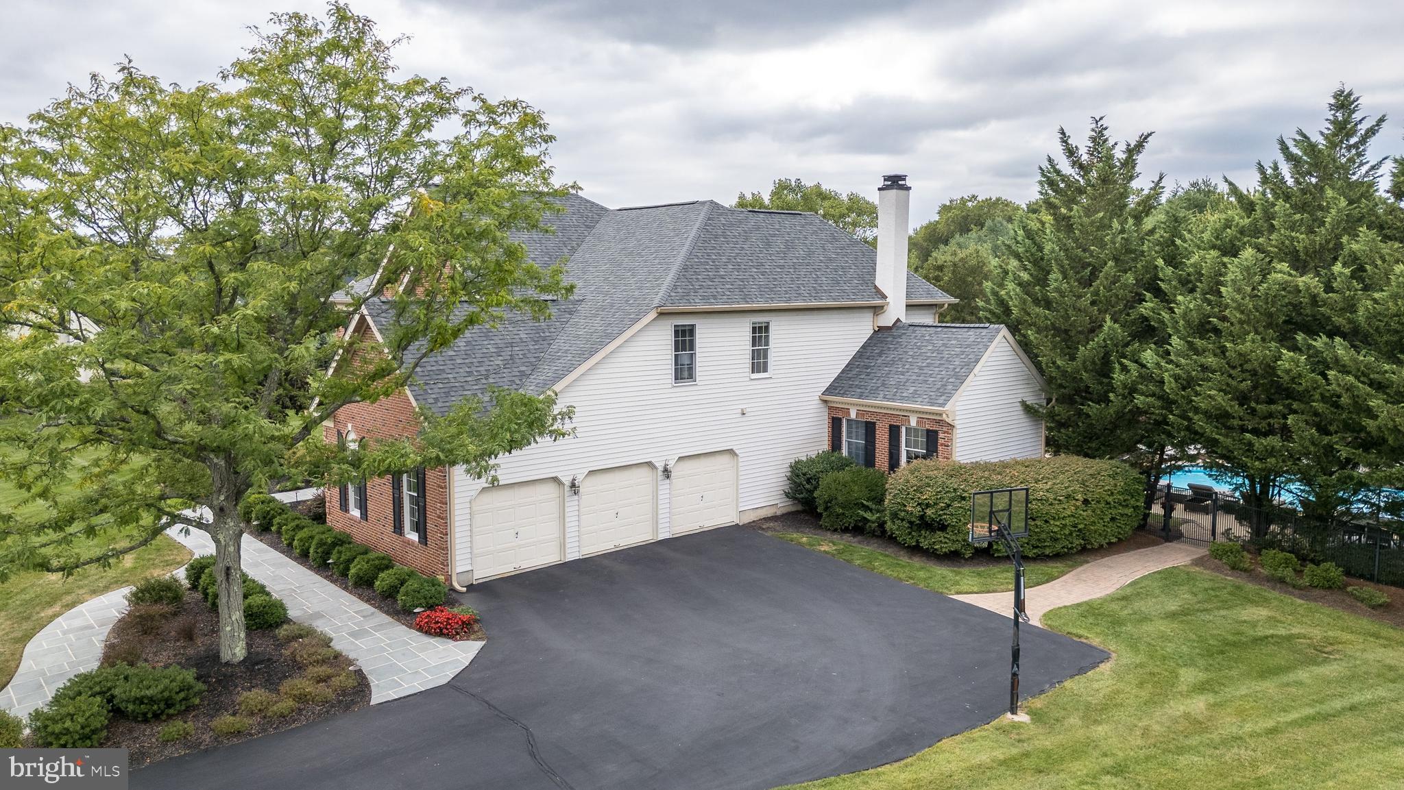 DEVONSHIRE - Residential