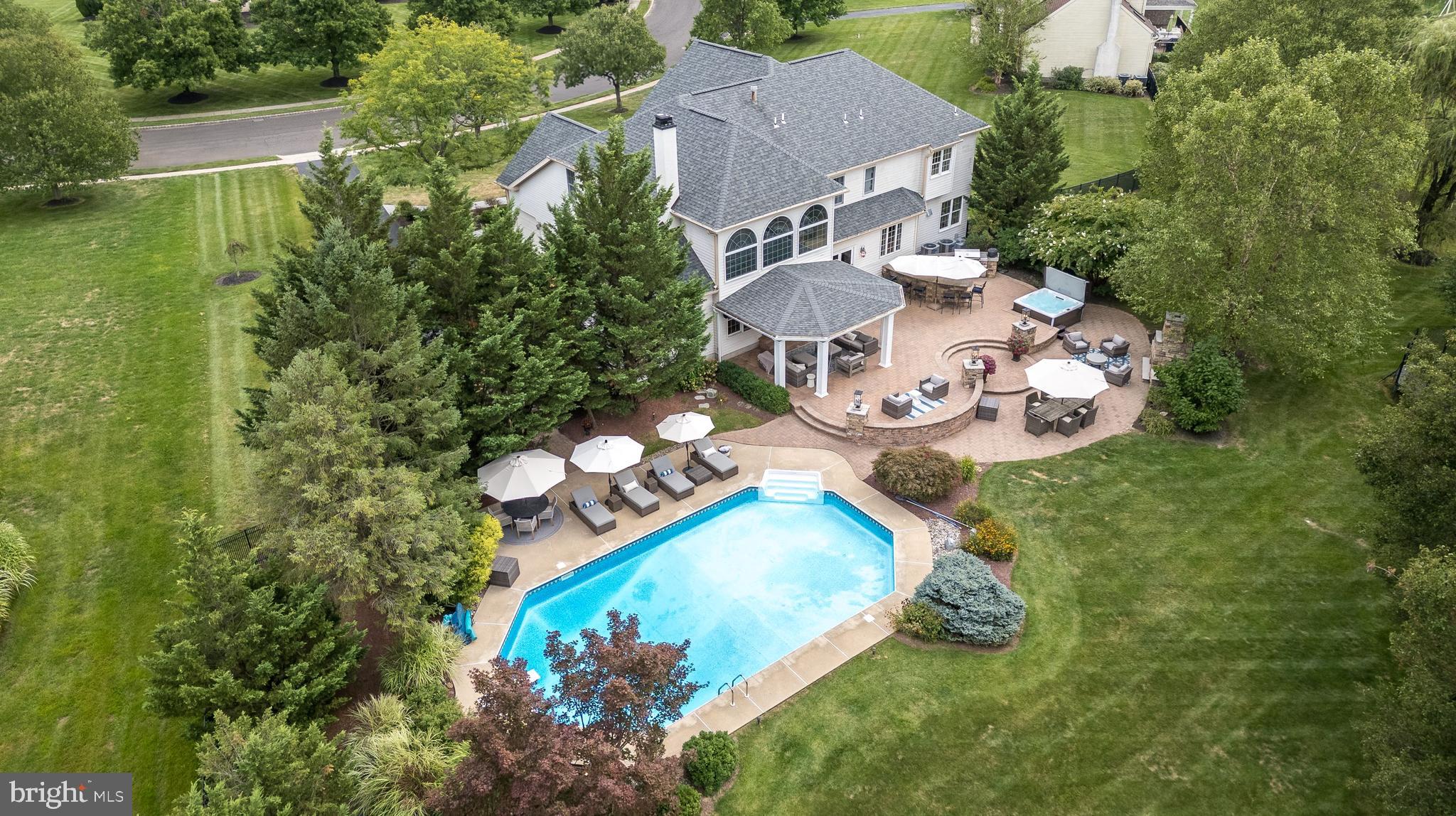DEVONSHIRE - Residential