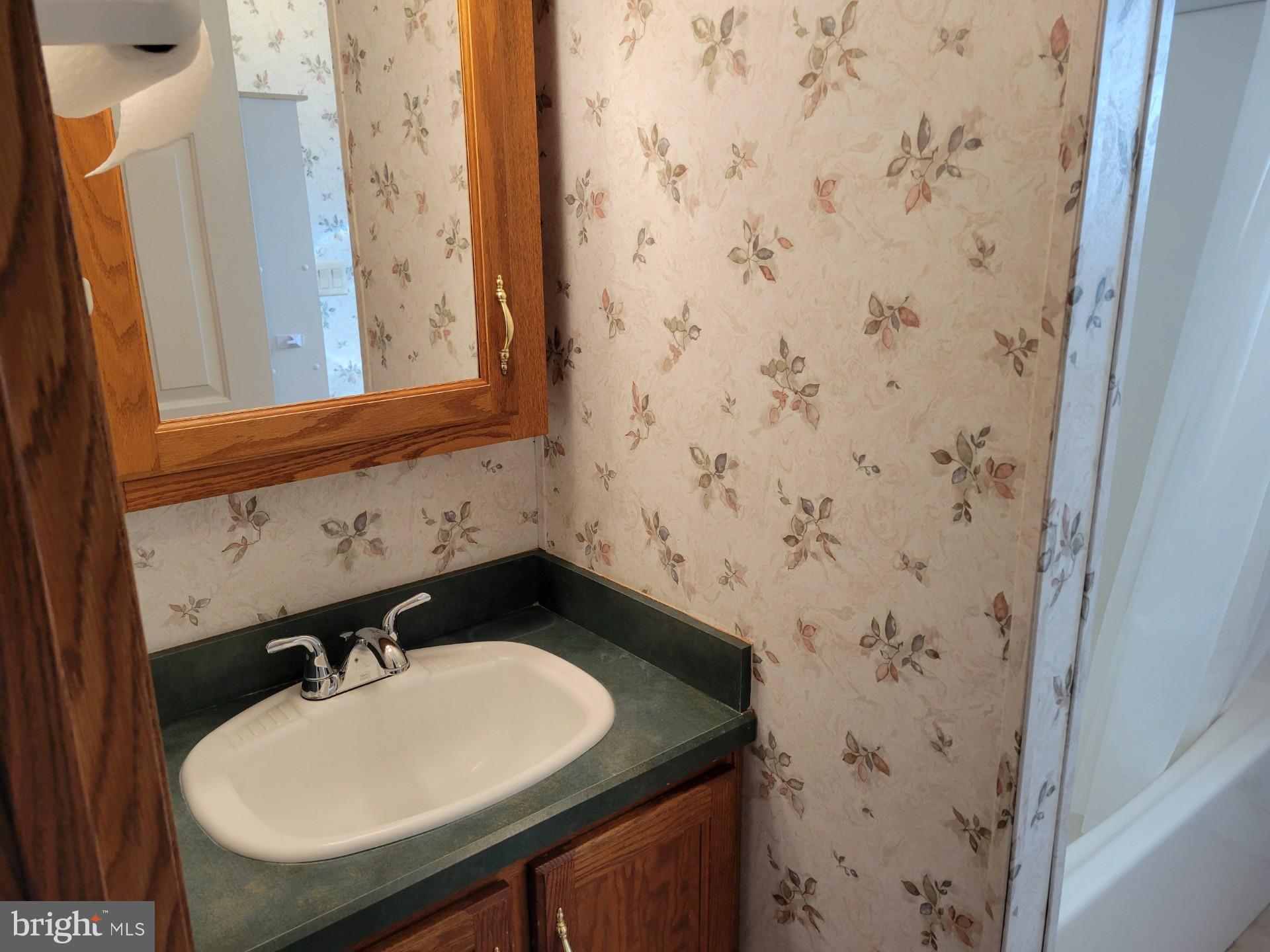 URBAN ACRES - Residential