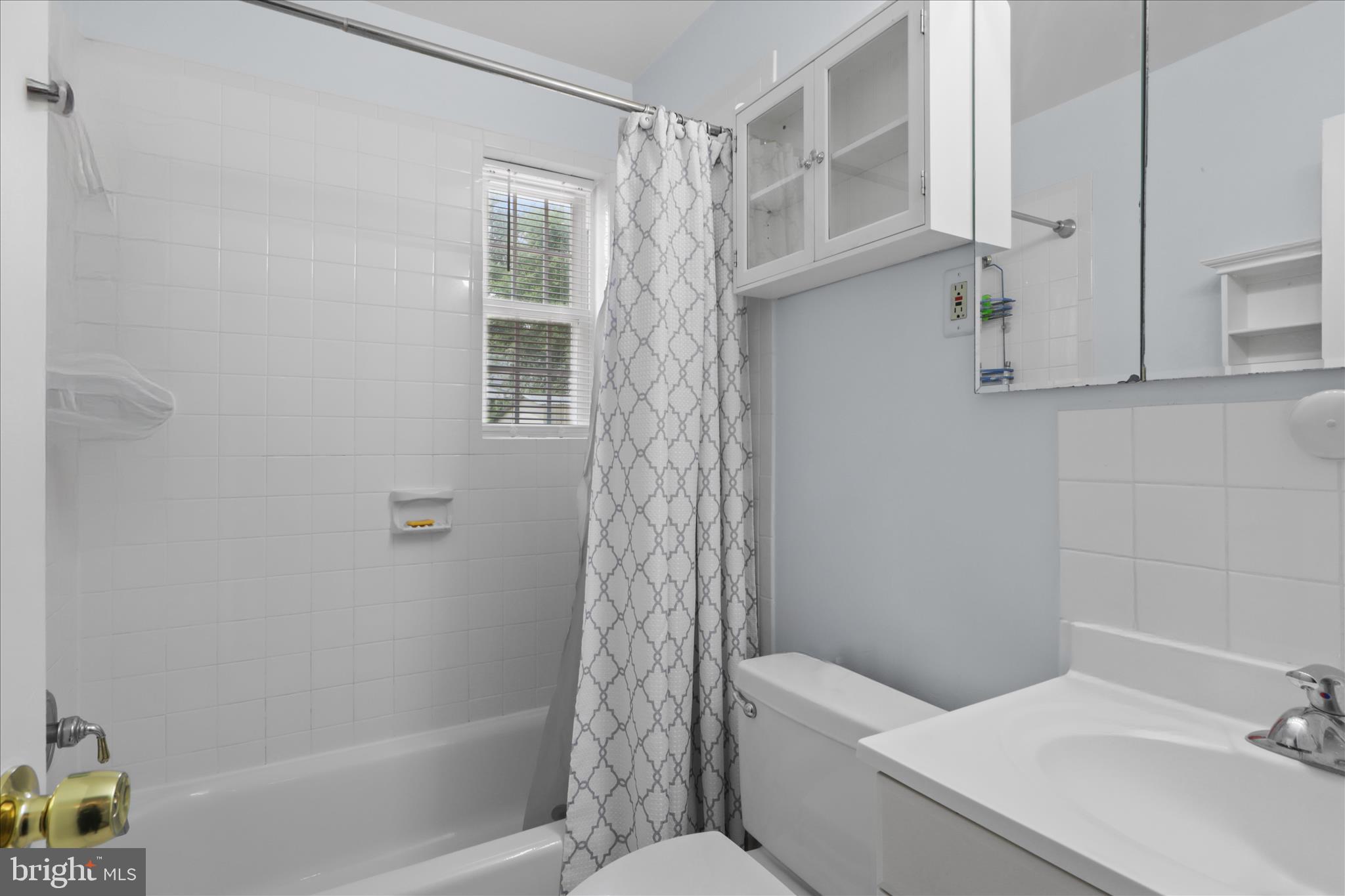 NORTHWOOD VILLAGE - Residential