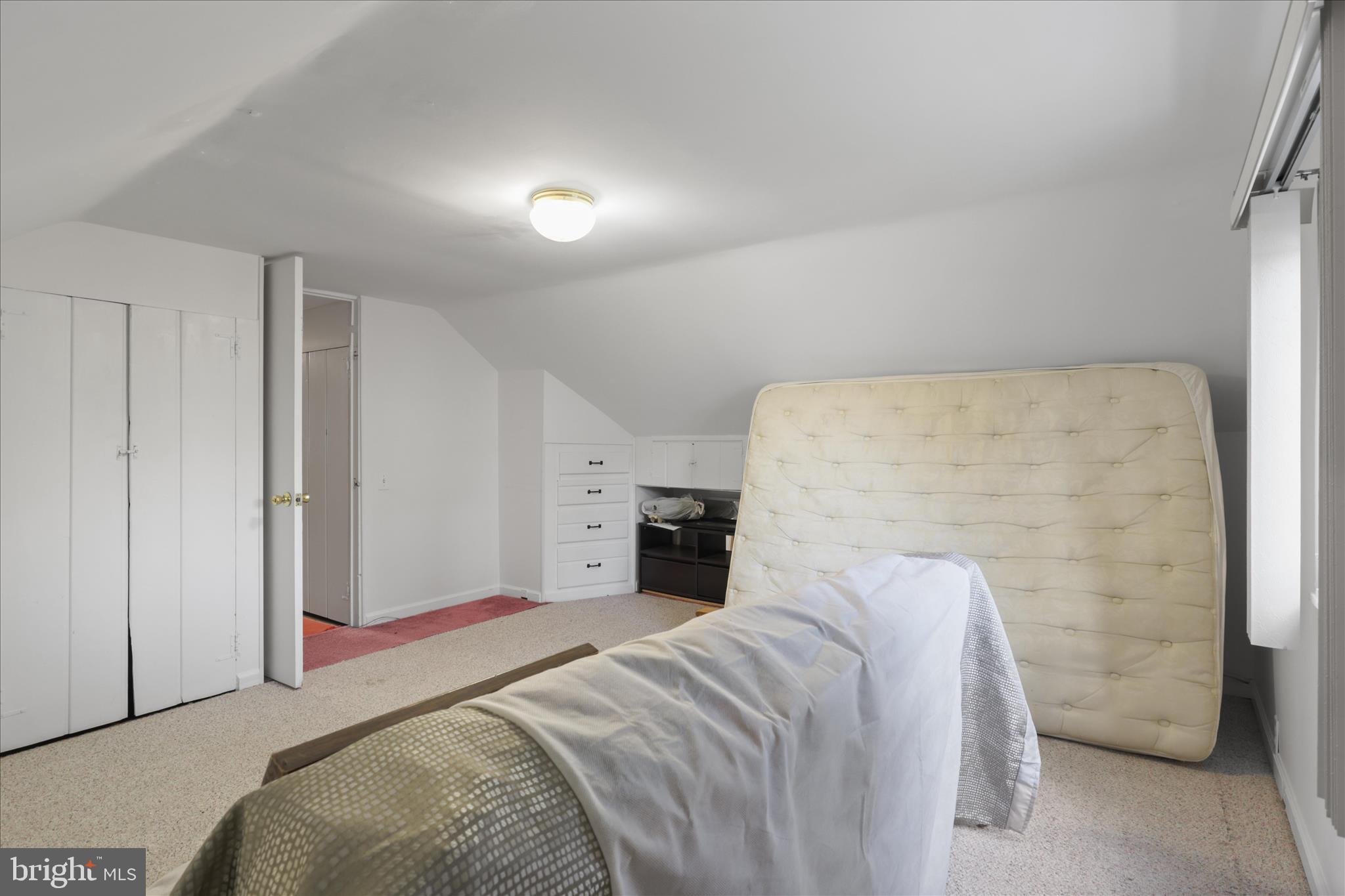 NORTHWOOD VILLAGE - Residential