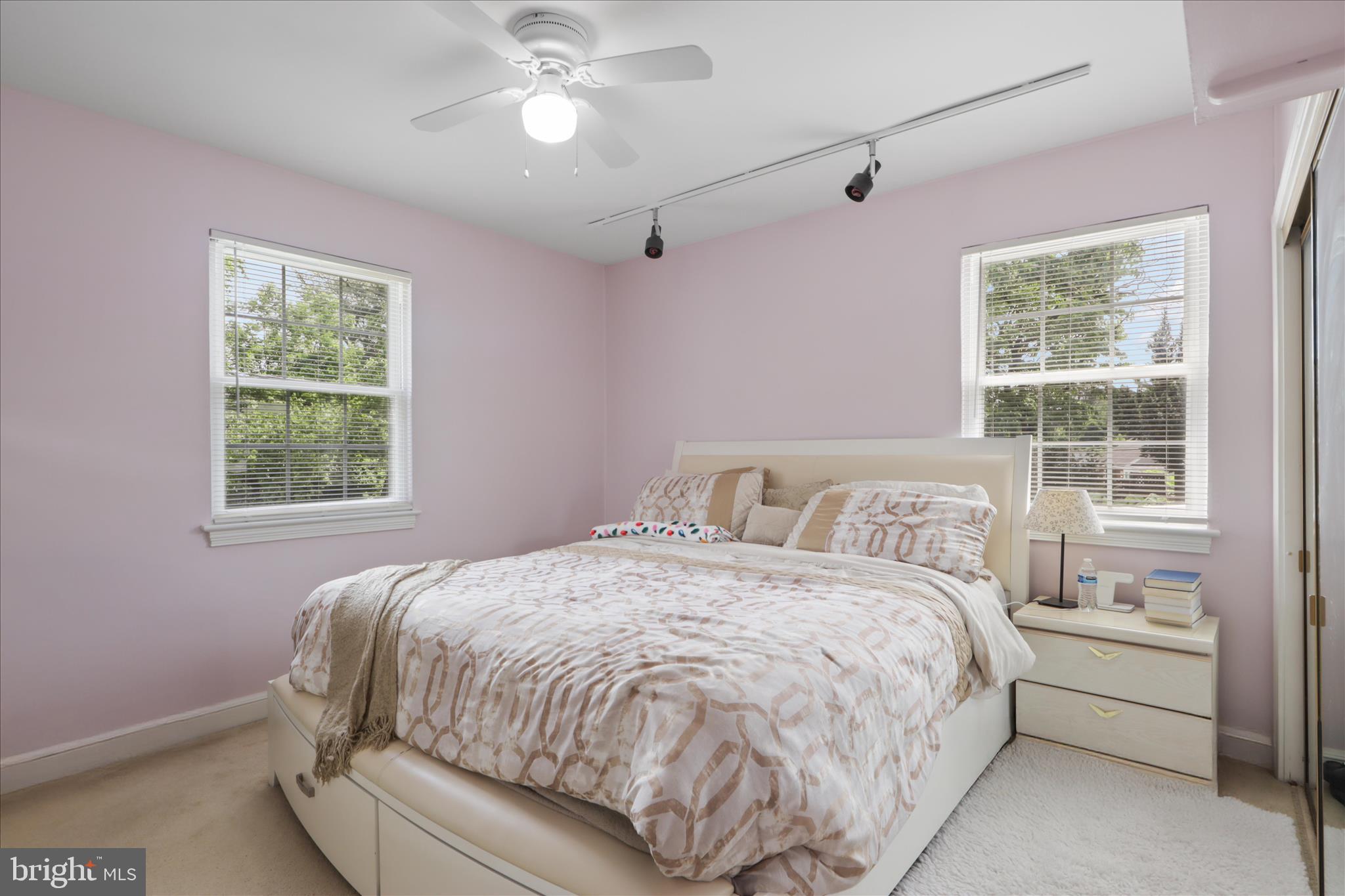 NORTHWOOD VILLAGE - Residential